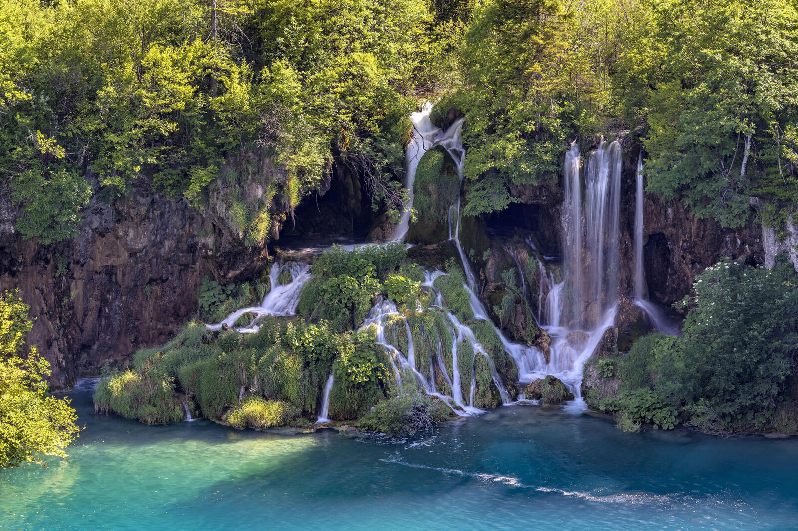 Wallpapers Croatia waterfalls landscape on the desktop
