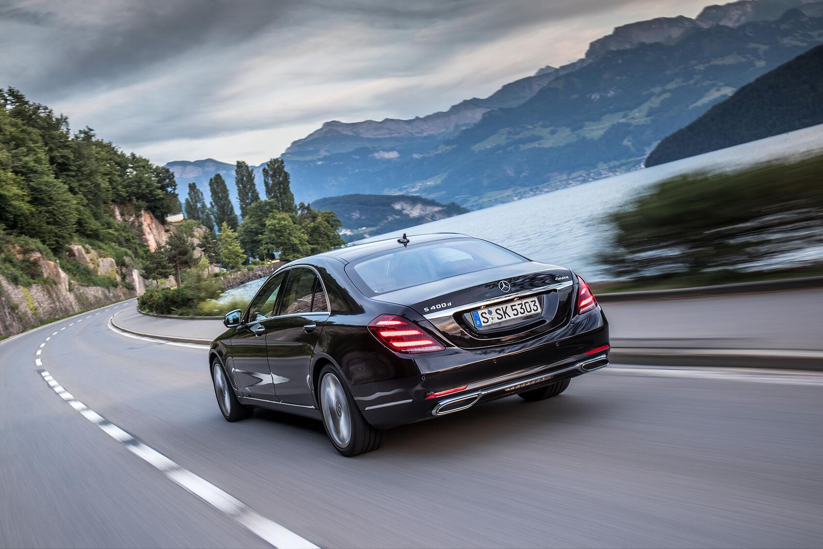 Wallpapers view from behind machine mercedes-benz s 400 d 4matic on the desktop