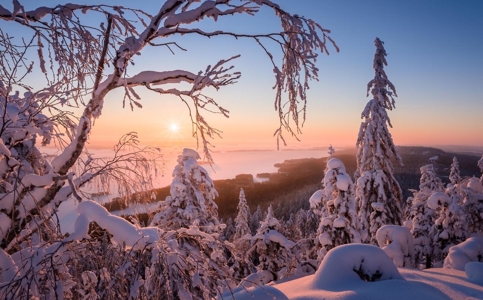 Обои горы Финляндия снег на рабочий стол