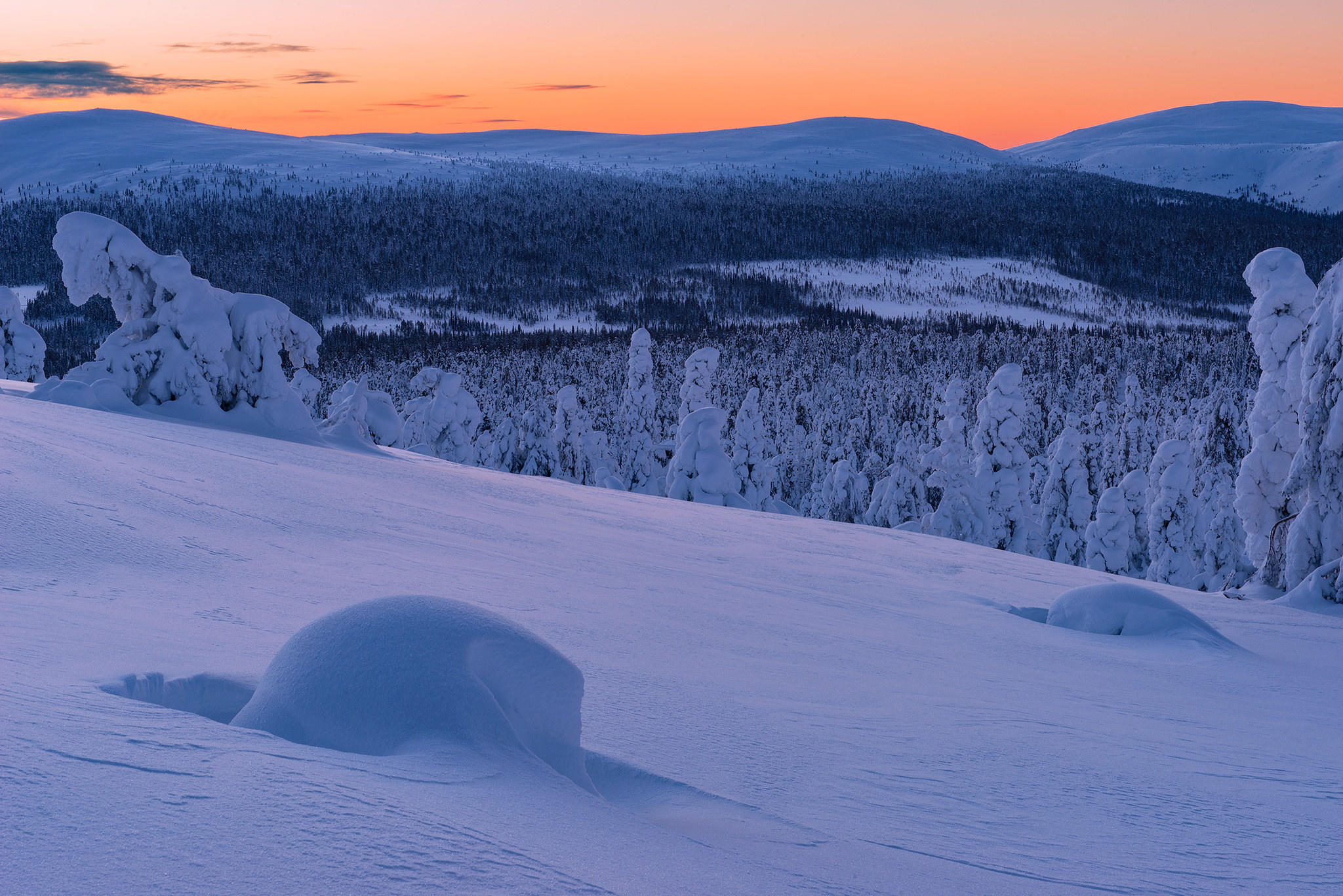 Обои снег Лапландия сугробы на рабочий стол