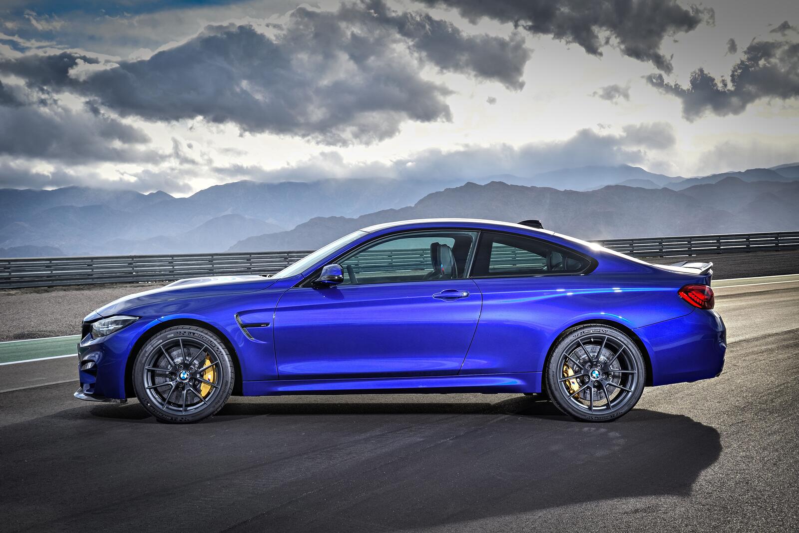 Wallpapers BMW M4 CS stands sideways coupe on the desktop