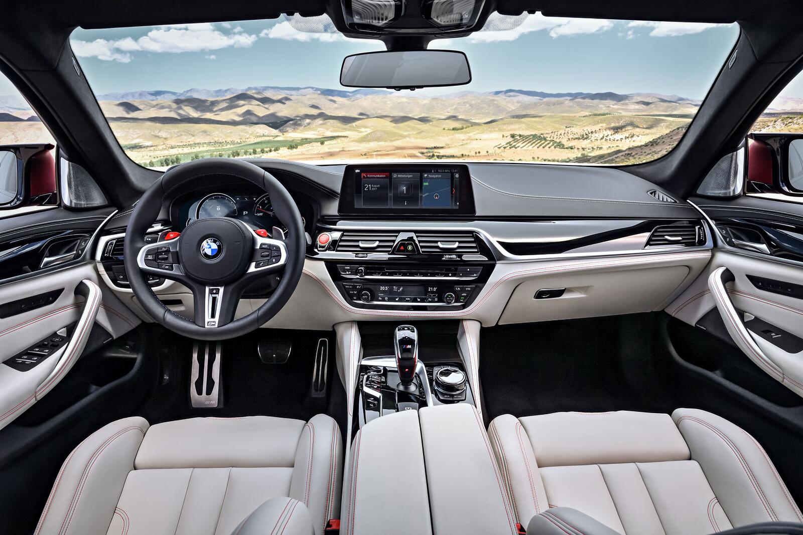 Wallpapers BMW M5 salon steering wheel on the desktop