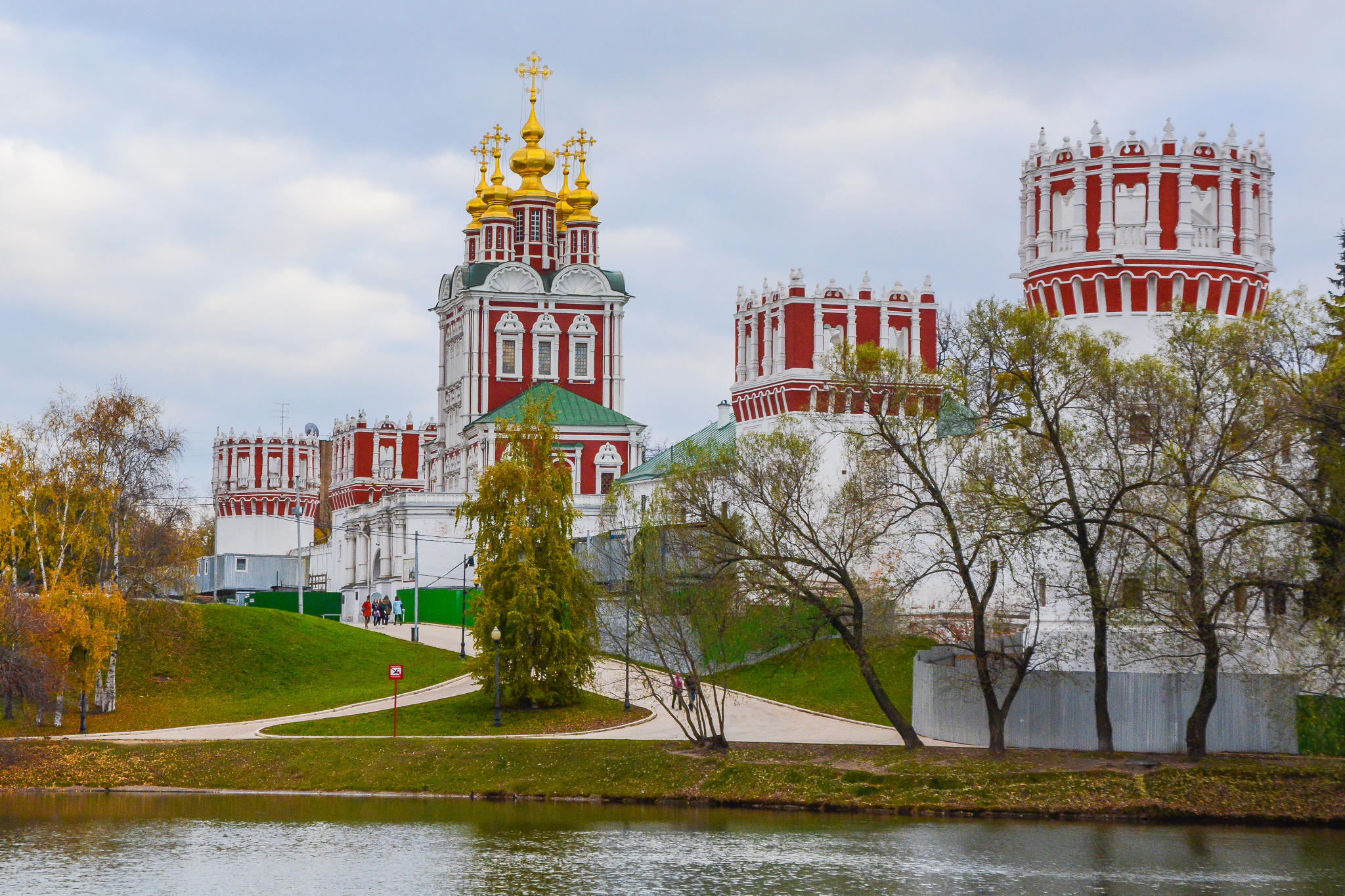 Обои Москва Богородице-Смоленский Новодевичий монастырь Россия на рабочий стол