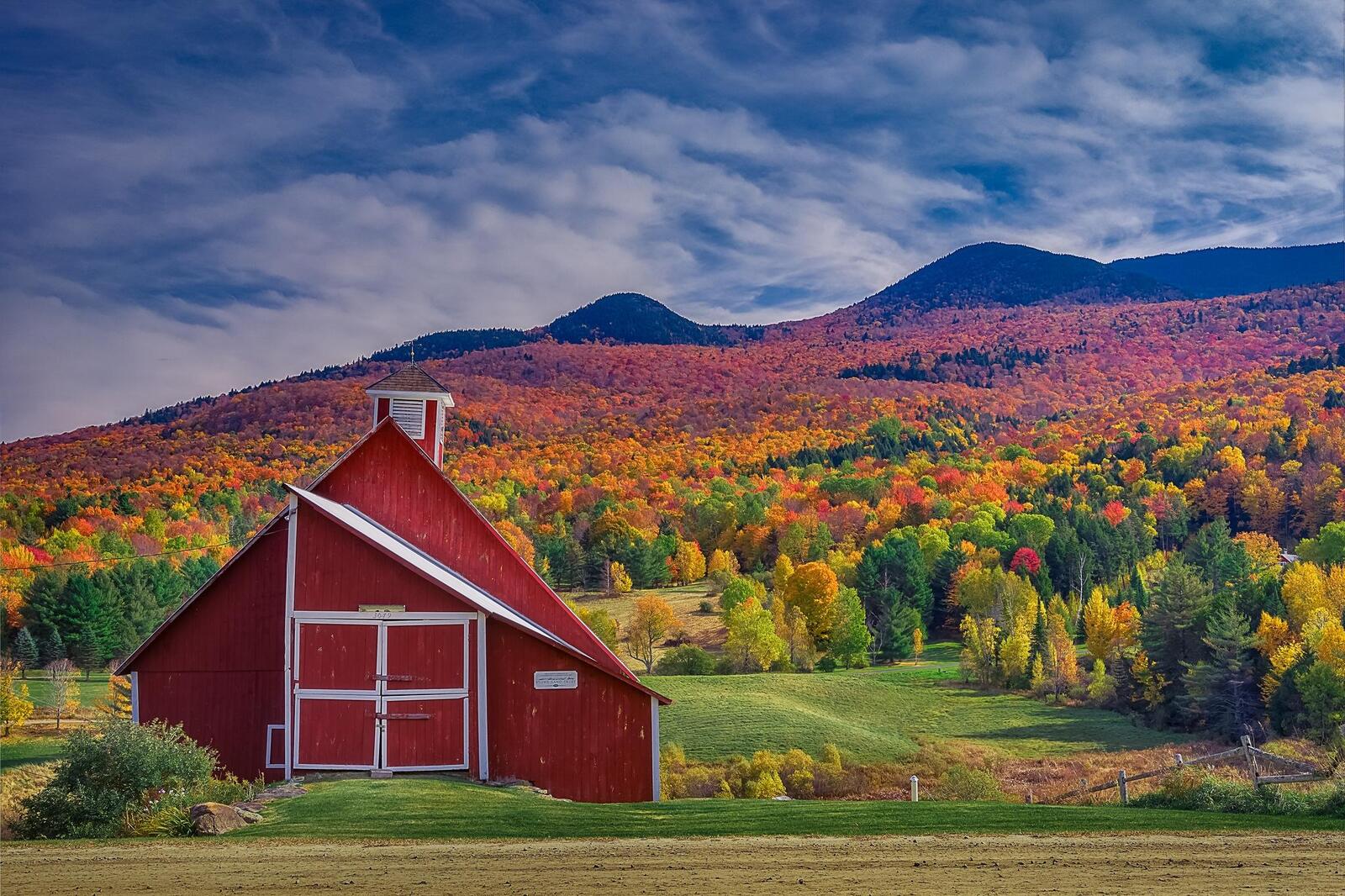 Wallpapers Vermont fields mountains on the desktop