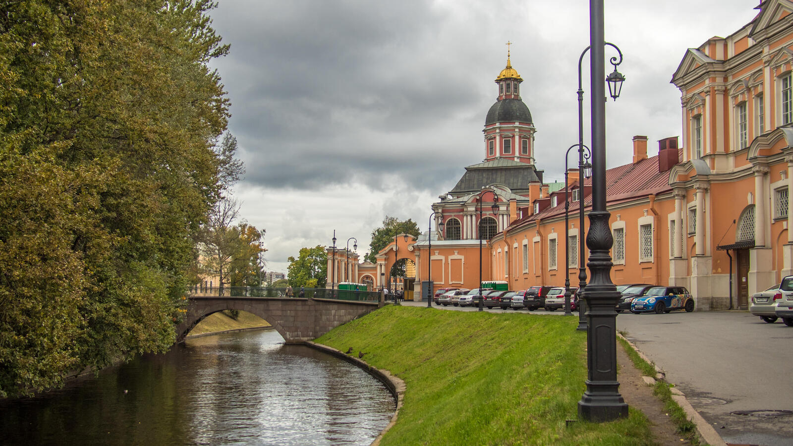 Обои Saint Alexander Nevsky Lavra St Petersburg город на рабочий стол