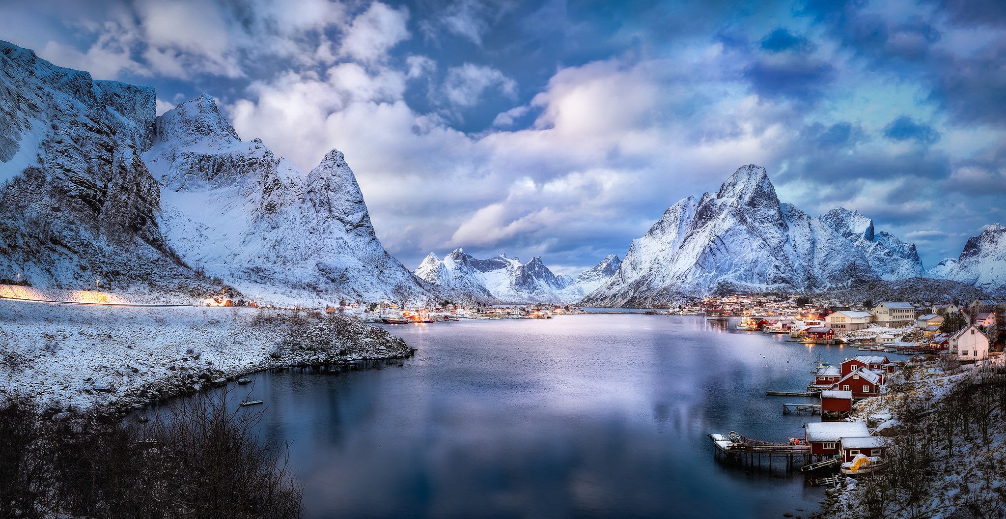 Обои снег Норвегия озеро на рабочий стол