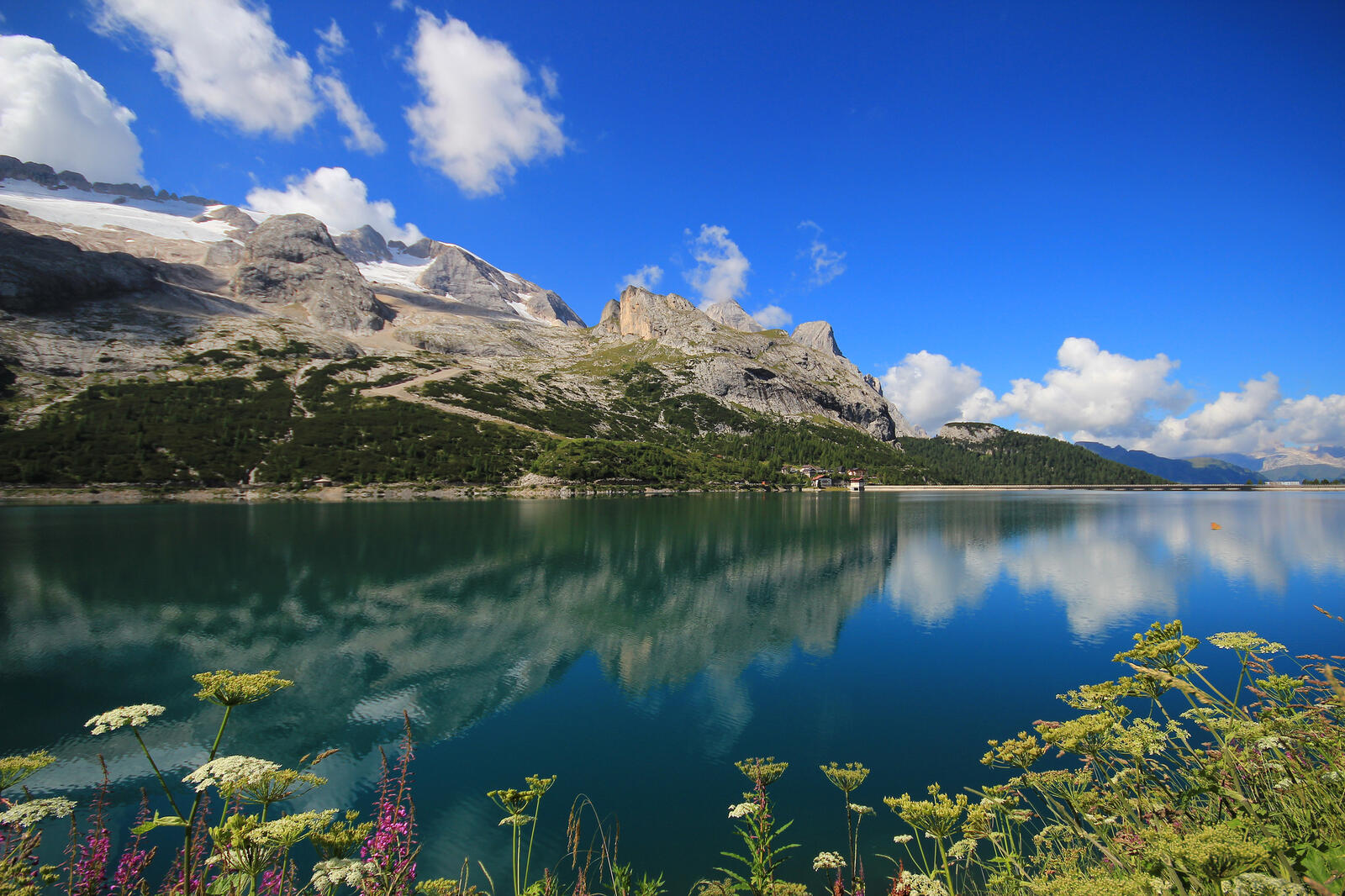 Обои Италия озеро горы на рабочий стол
