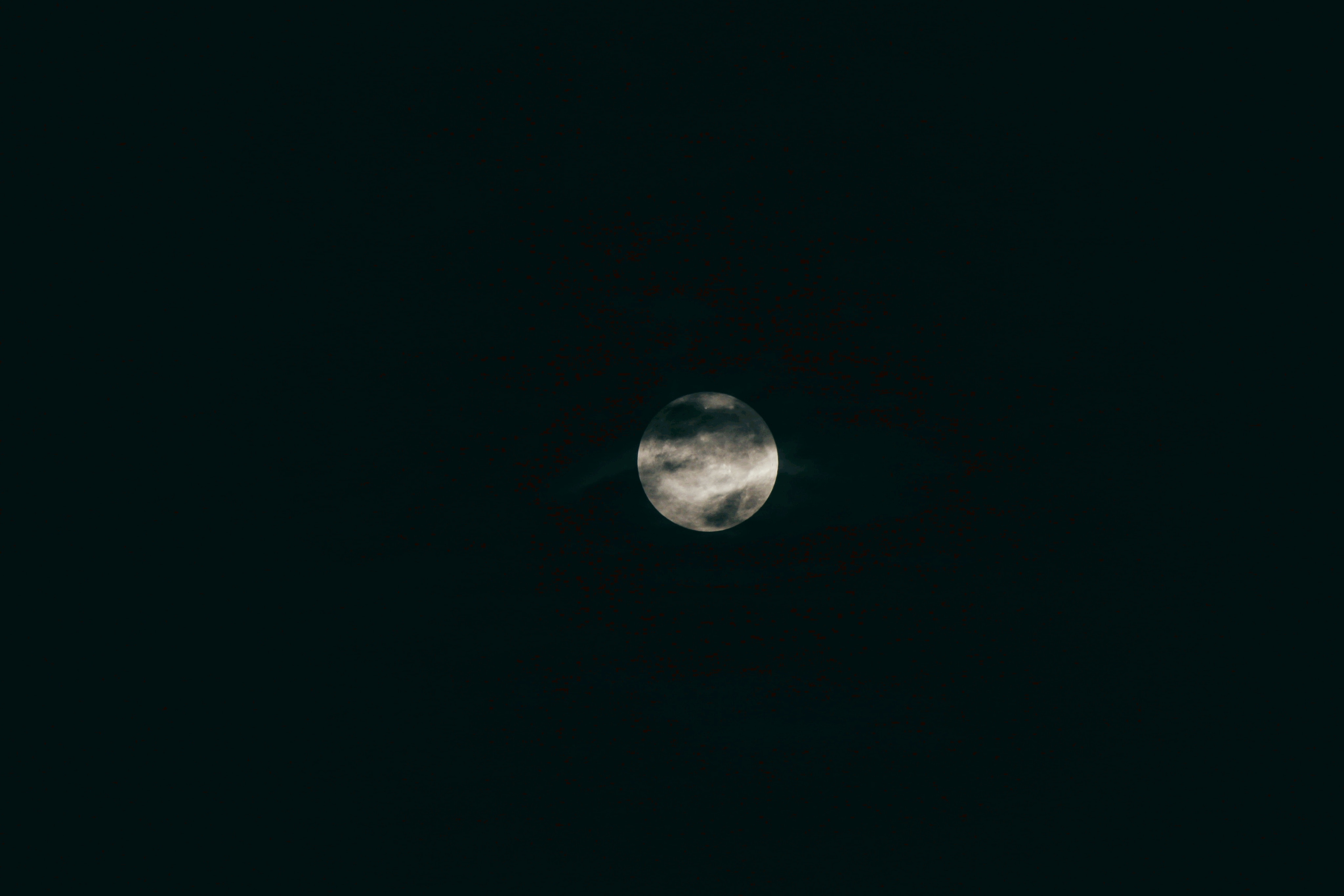 Free photo Full moon