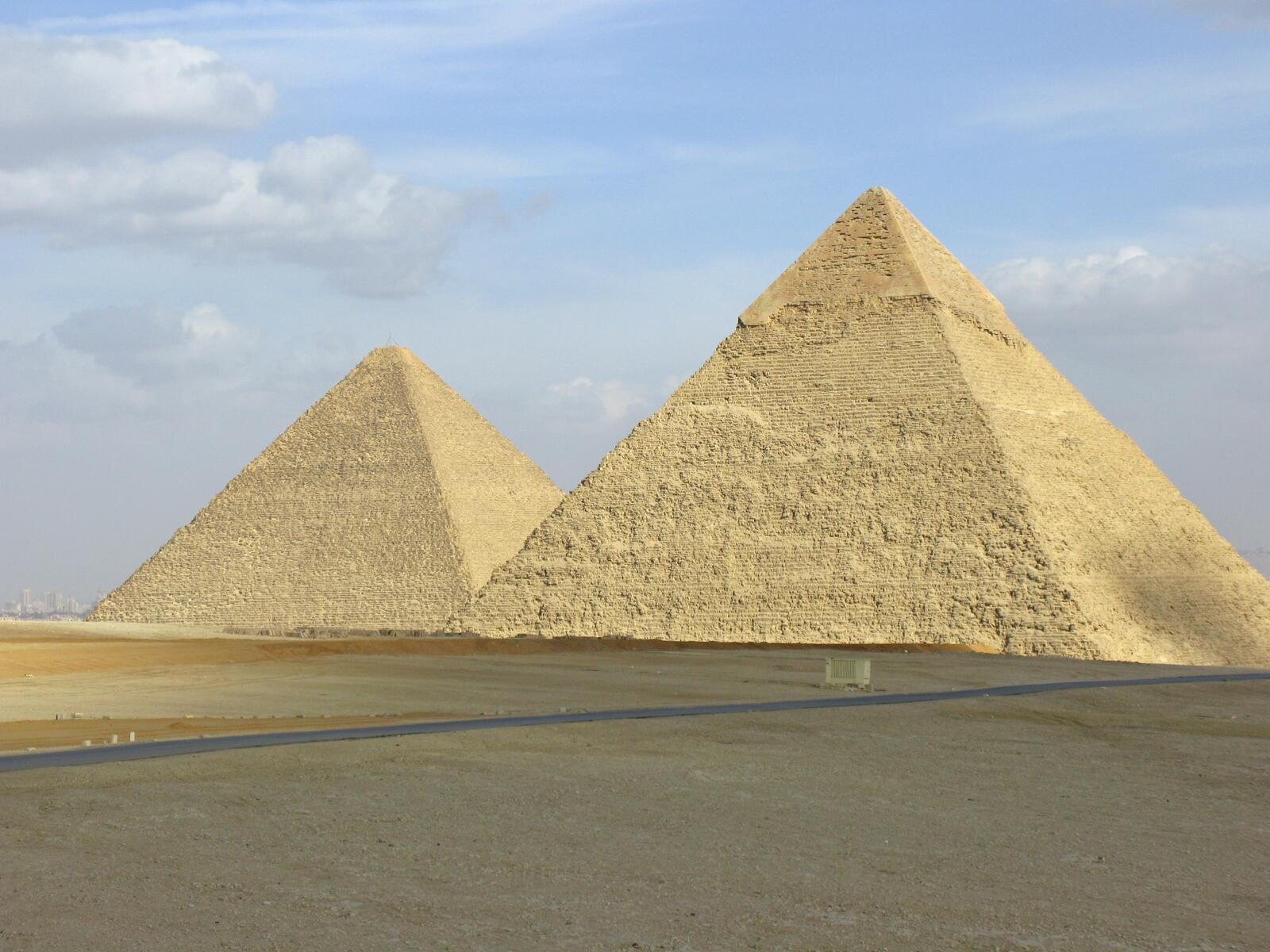 Обои памятник пирамиды ориентир на рабочий стол