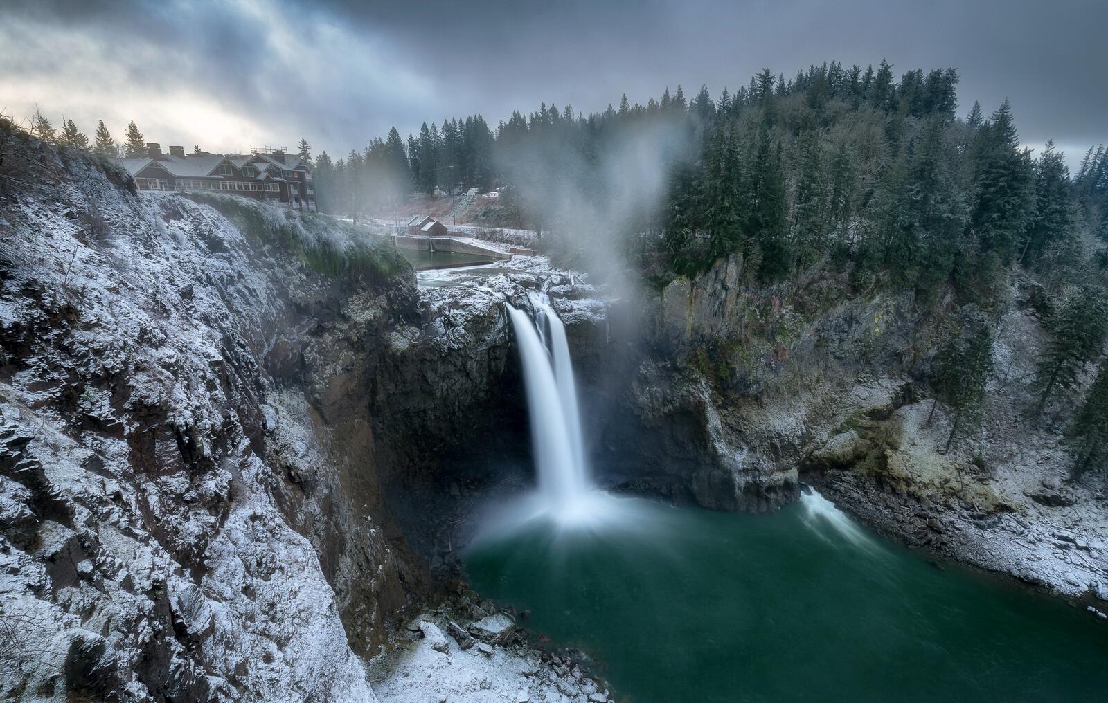 Wallpapers waterfall state of Washington winter on the desktop