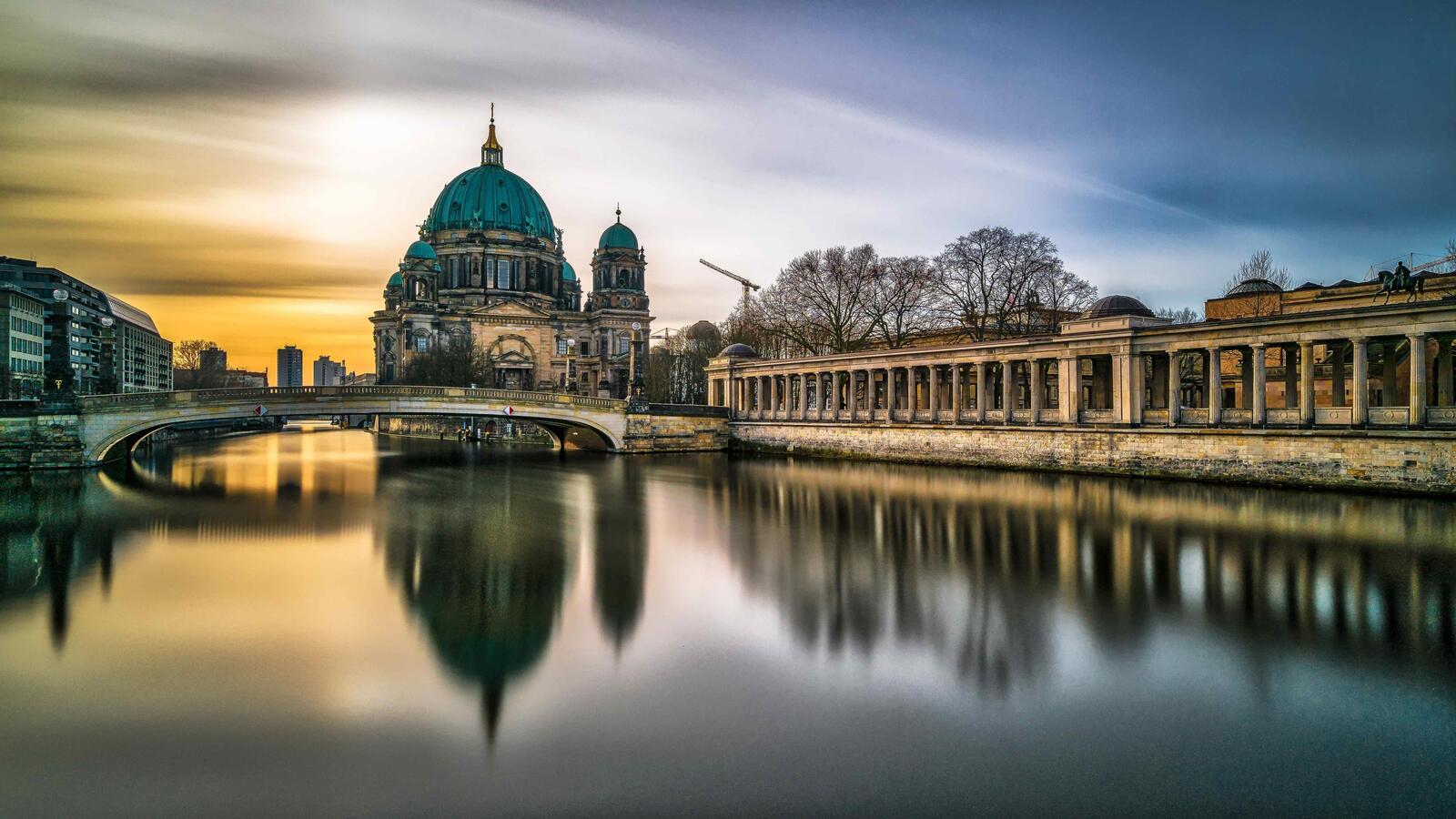 Обои Берлинский Кафедральный Собор река Германия на рабочий стол