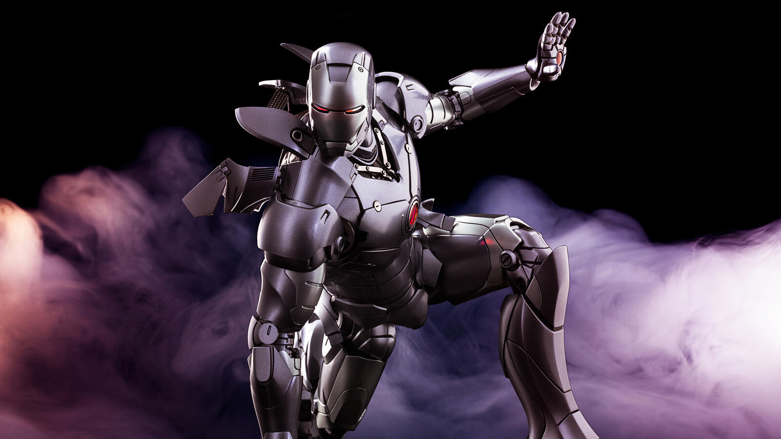 Wallpapers iron man silver colored superheroes on the desktop