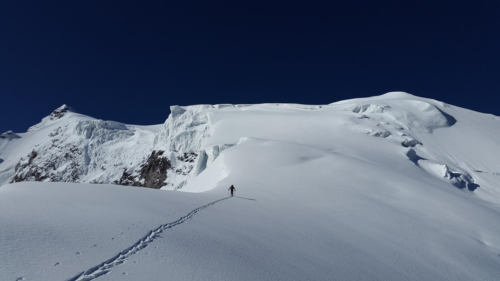 Обои альпинизм на лыжах горнолыжный тур хребет на рабочий стол
