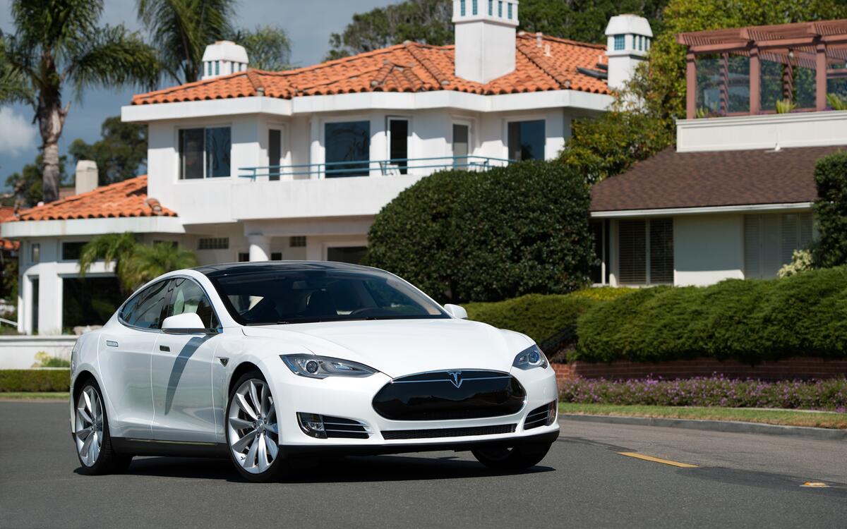Tesla Model S in white.