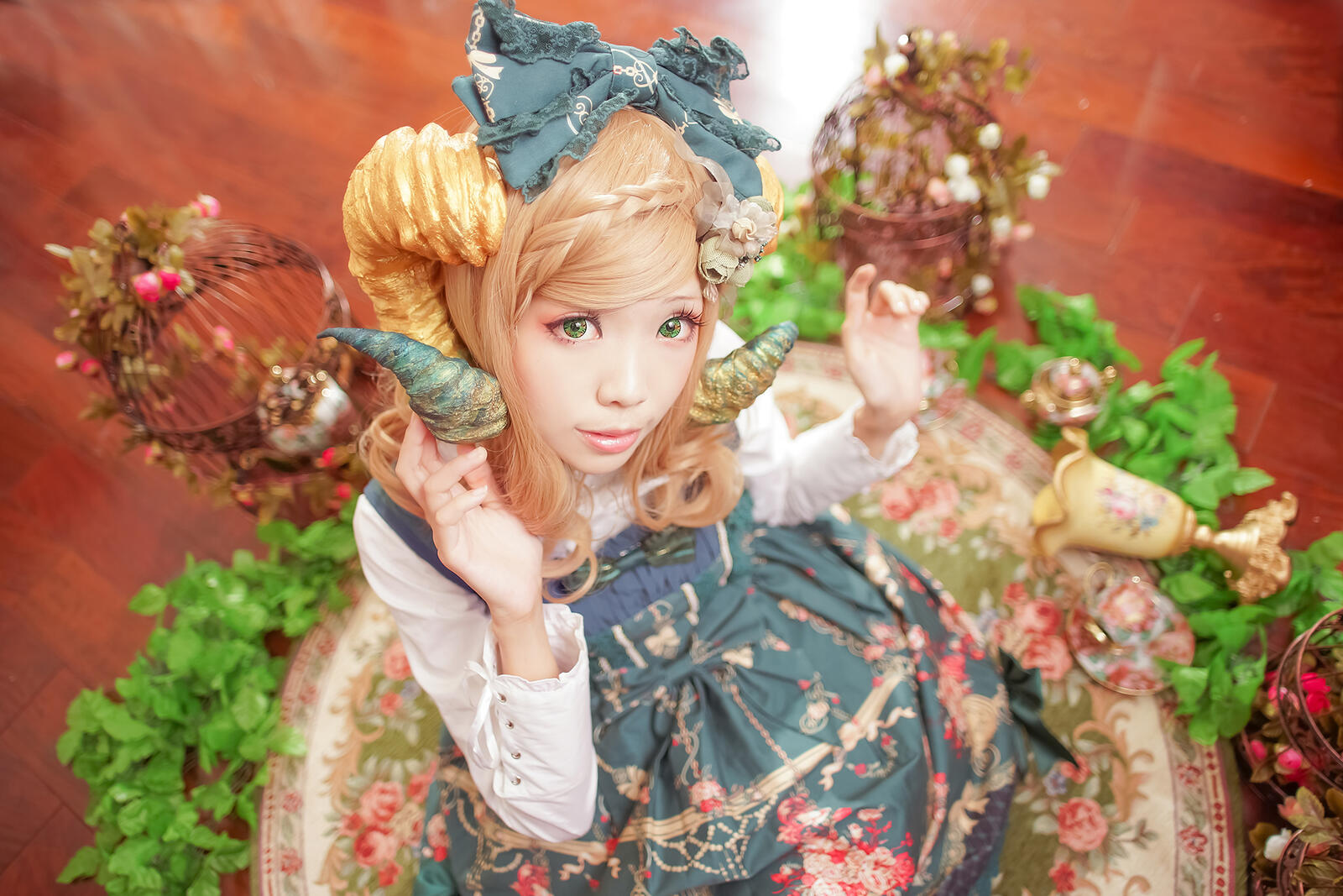 Wallpapers blonde victorian clothes cosplay on the desktop
