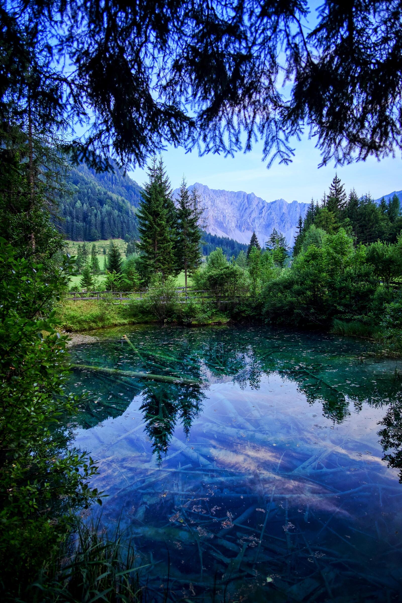 Обои Австрия пруд горы на рабочий стол