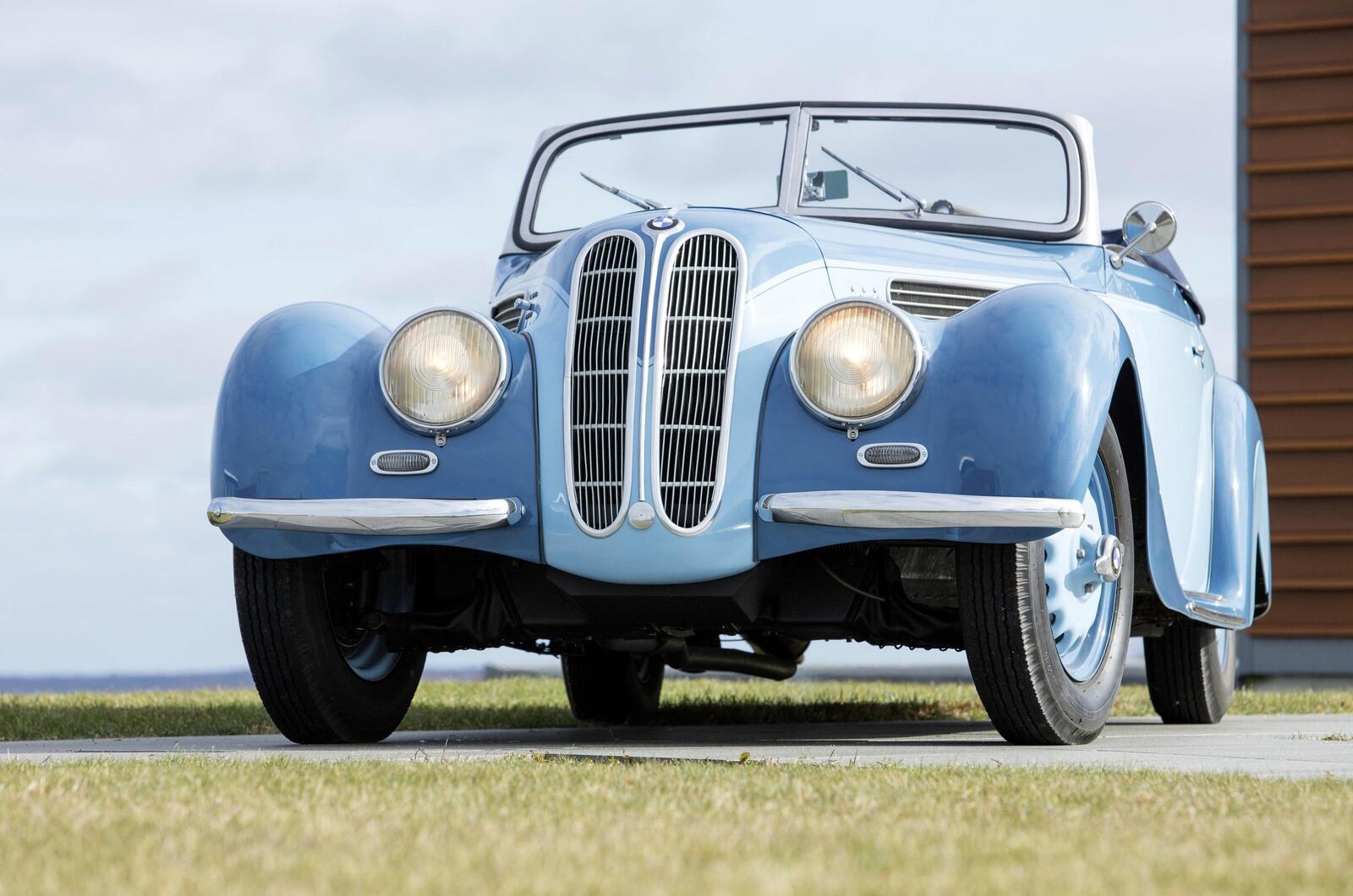 Wallpapers bmw convertible 1938 view from front classic on the desktop