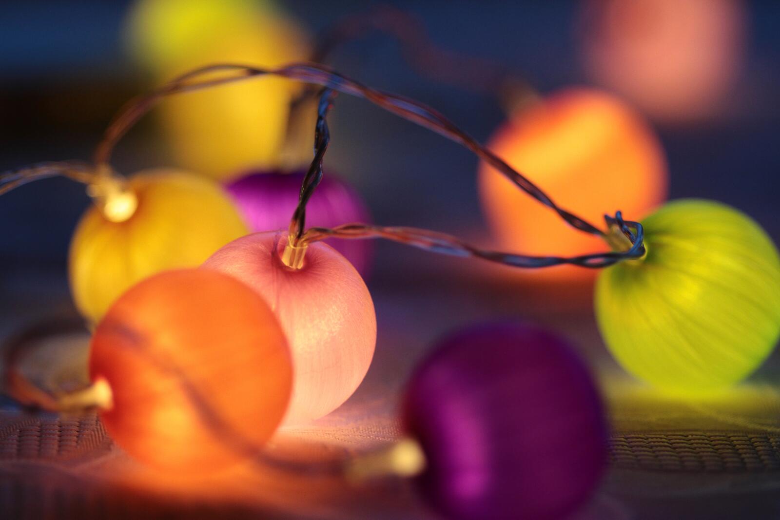 Wallpapers balls garland colorful on the desktop
