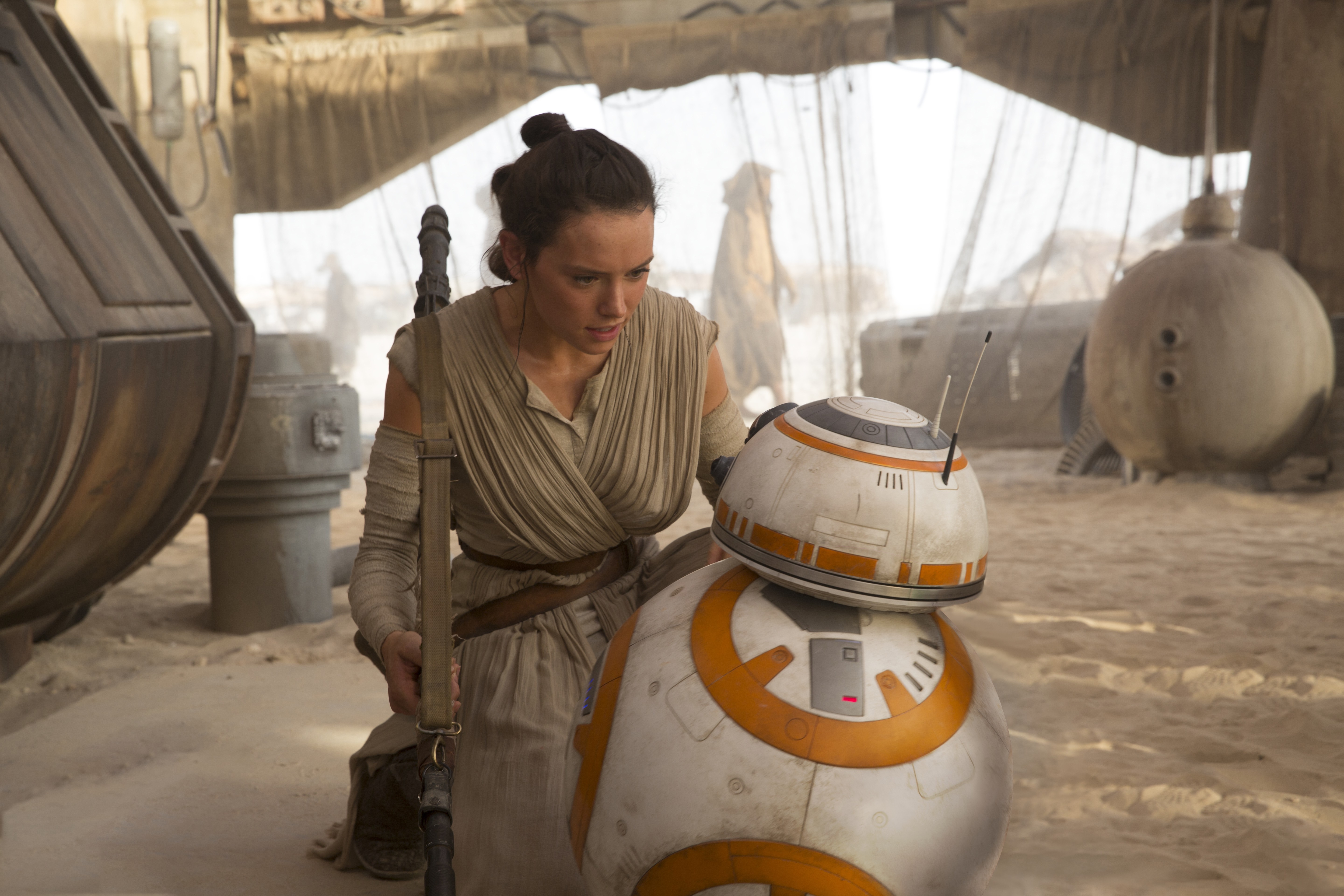 Wallpapers Bb 8 Daisy Ridley girl on the desktop