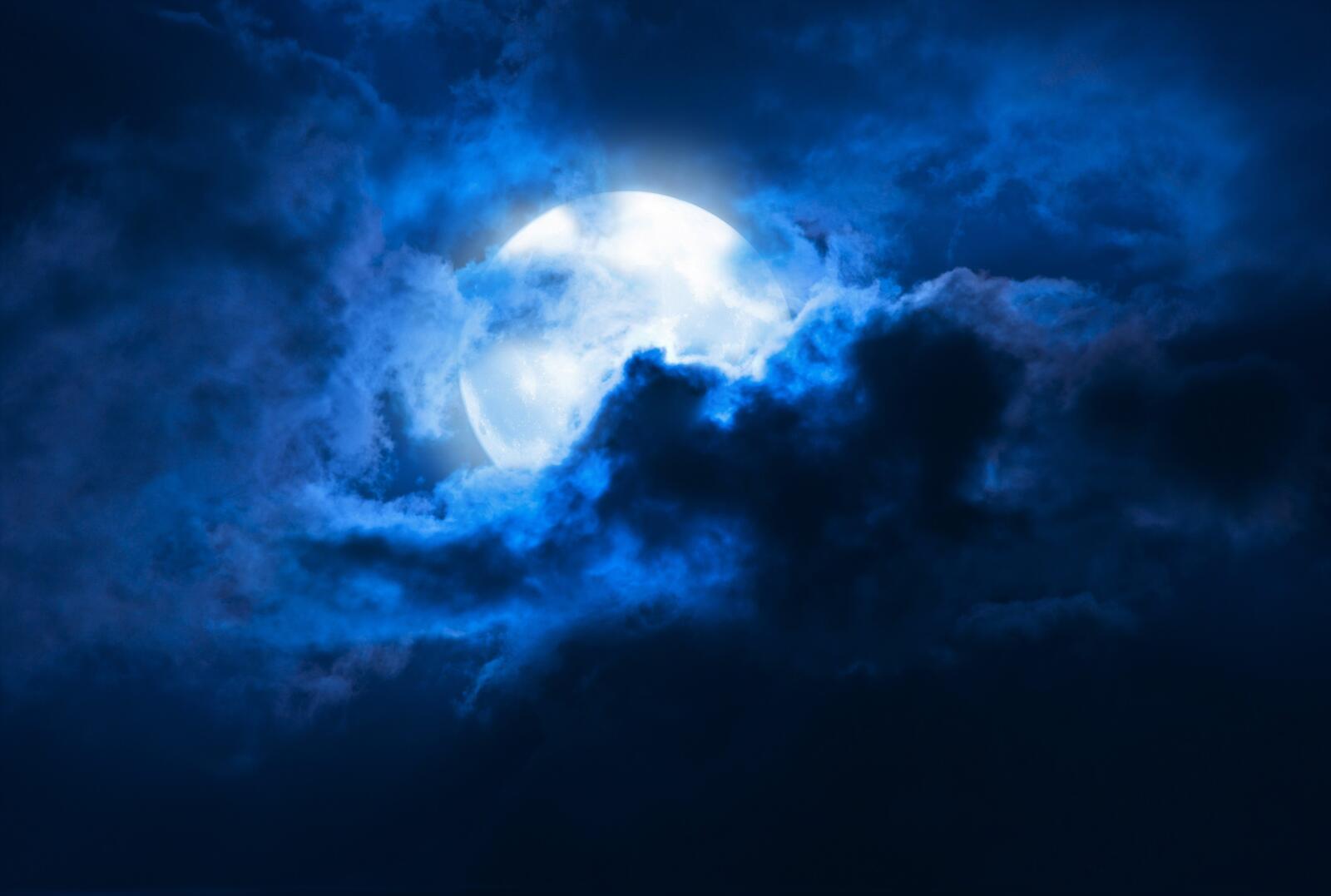Обои обои луна облака живописный на рабочий стол