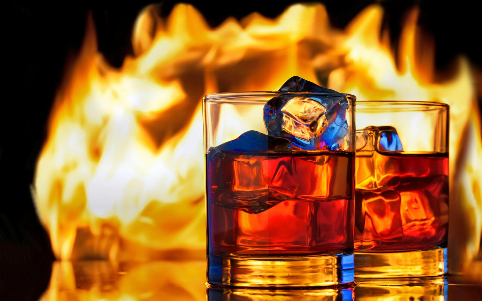 Wallpapers whiskey drink ice cube on the desktop