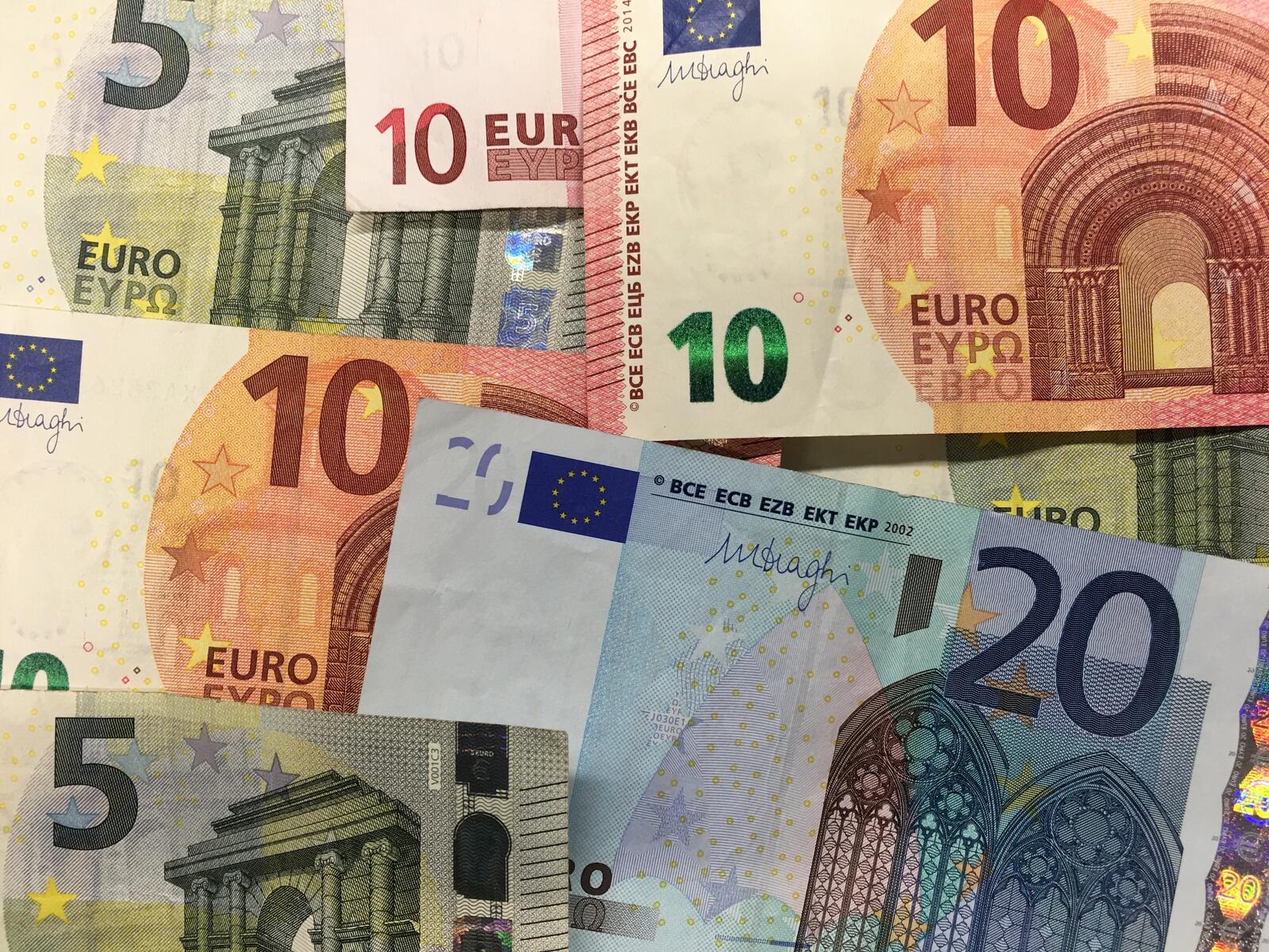 Обои евро банкноты евро деньги на рабочий стол