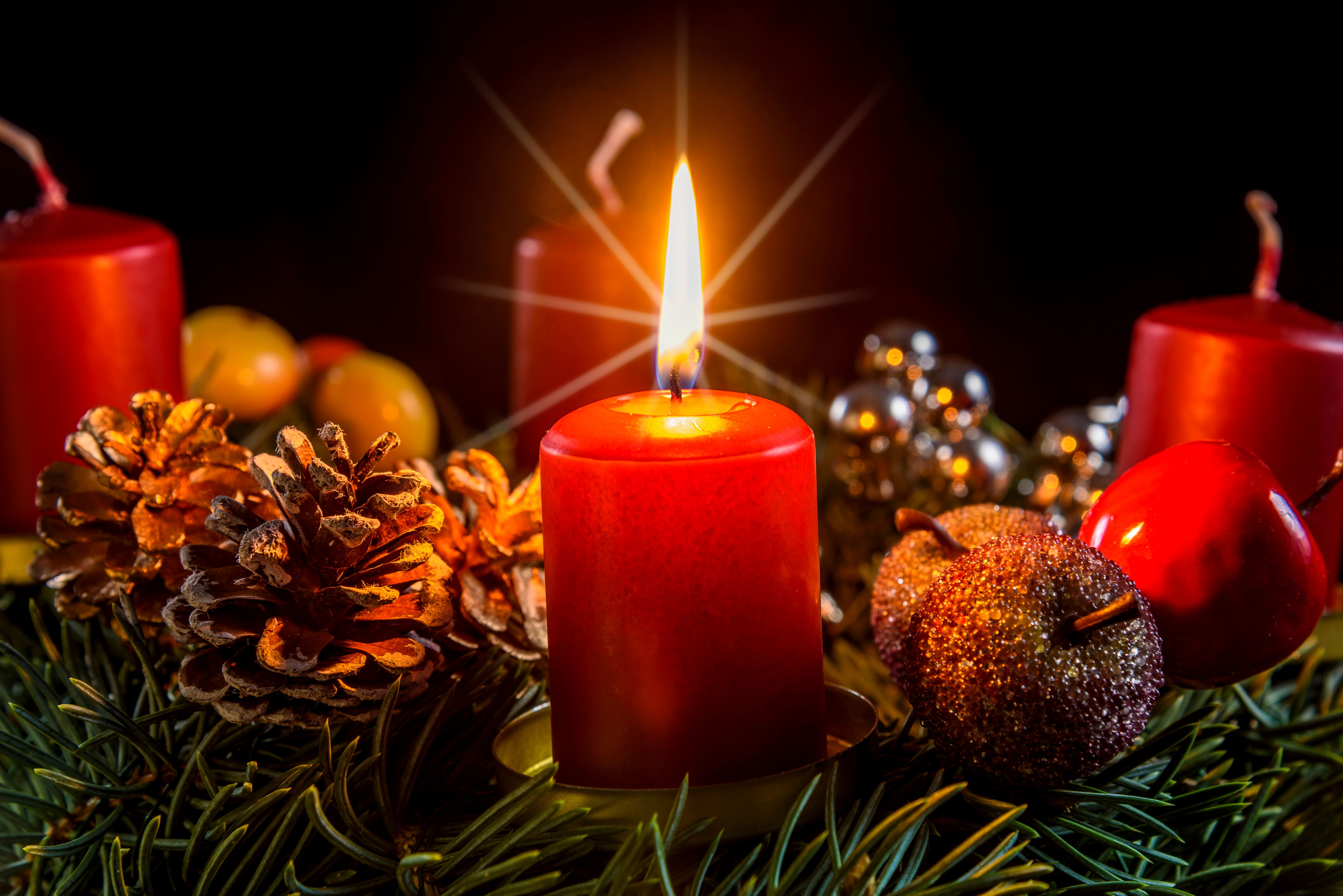 Christmas candle · free photo