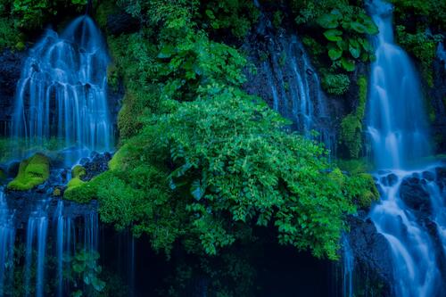 Beautiful pictures rock waterfall, rocks