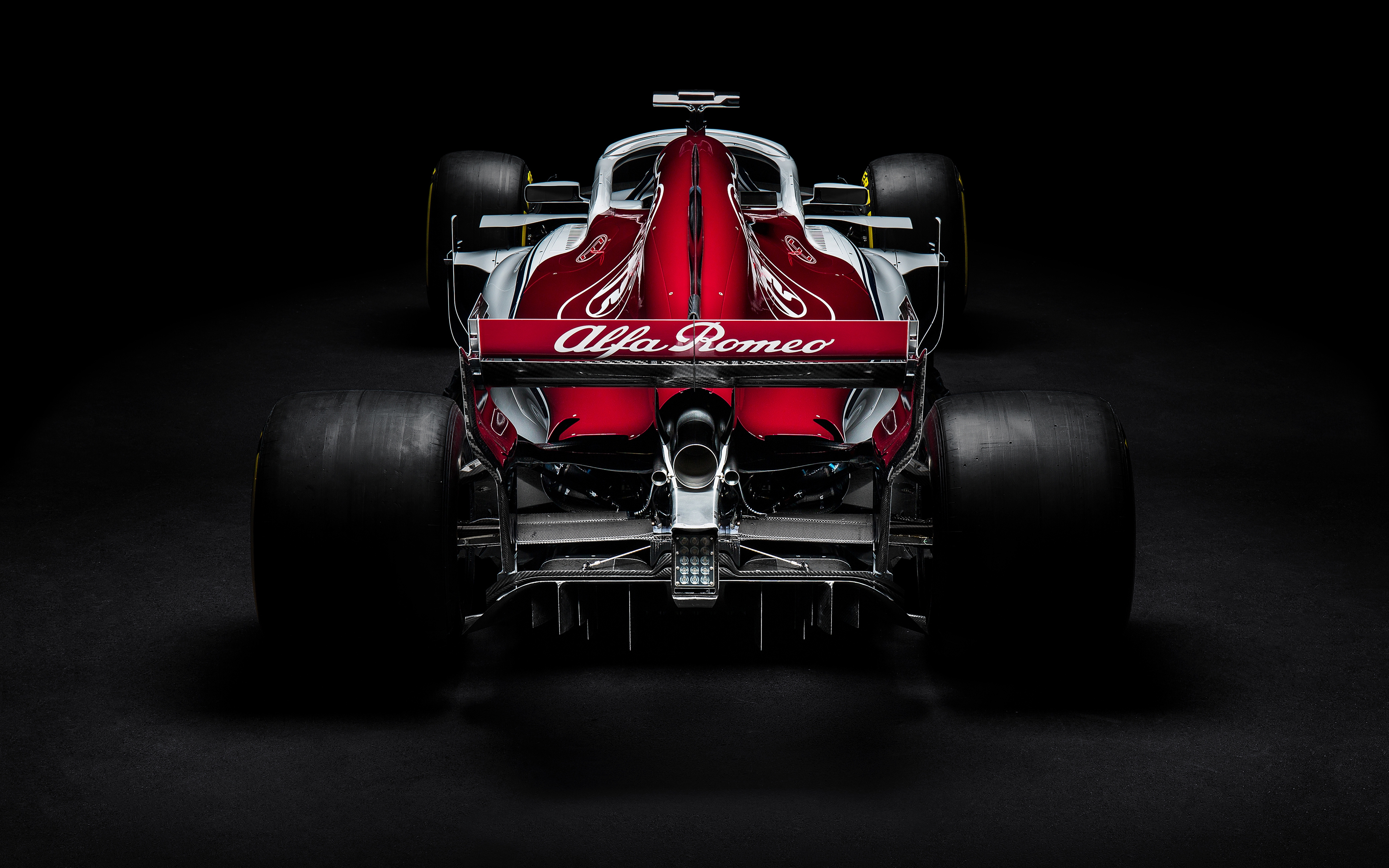 Wallpapers view from behind Sauber C37 racing cars on the desktop