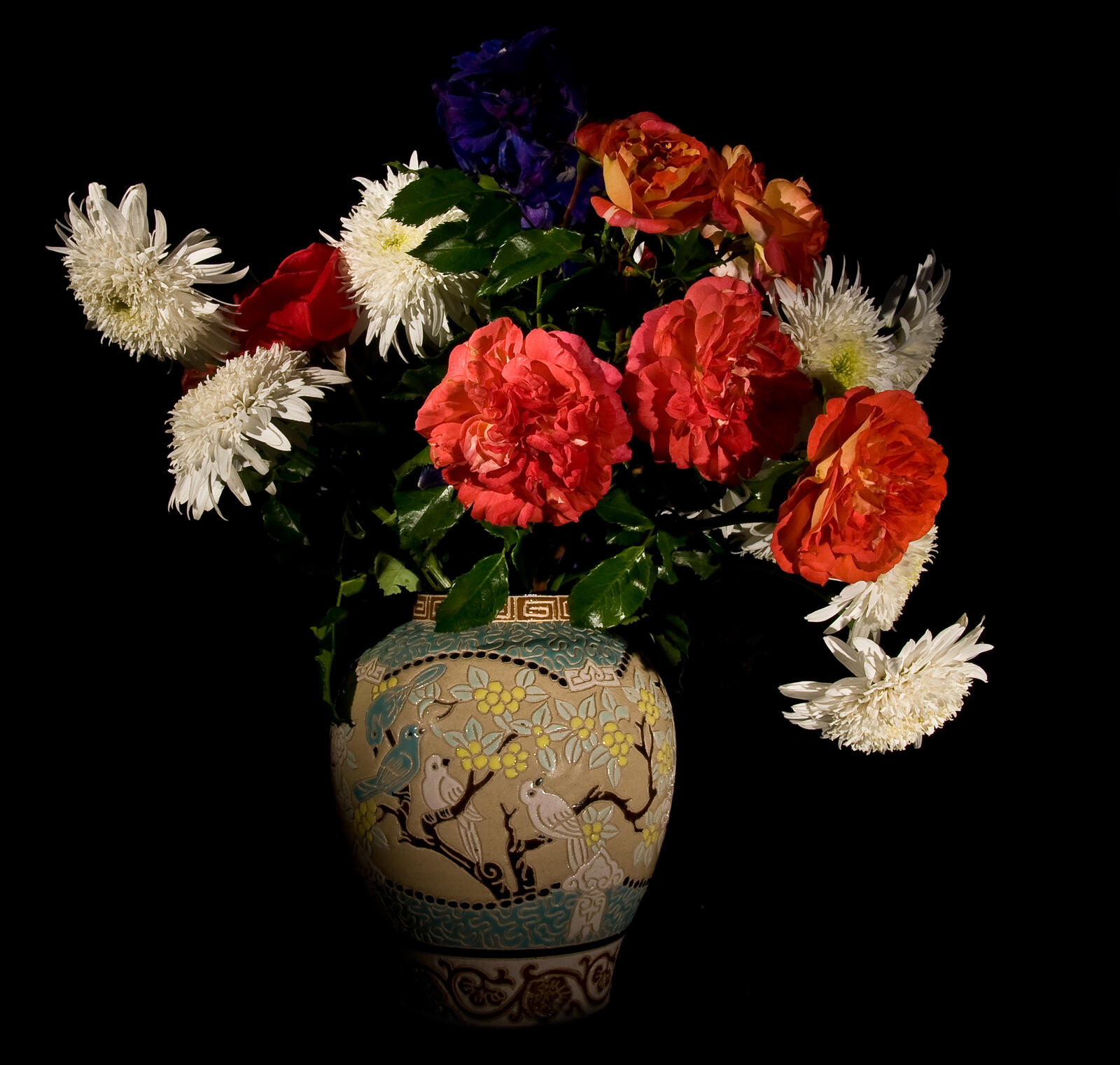 桌面上的壁纸花卉 花束 瓶