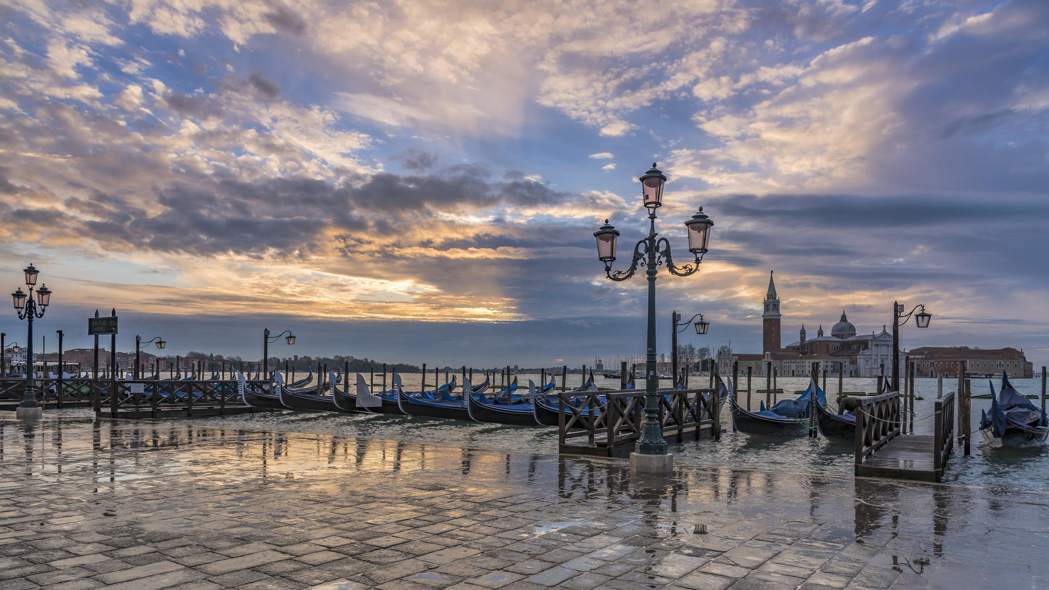 Обои Венеция канал Италия на рабочий стол