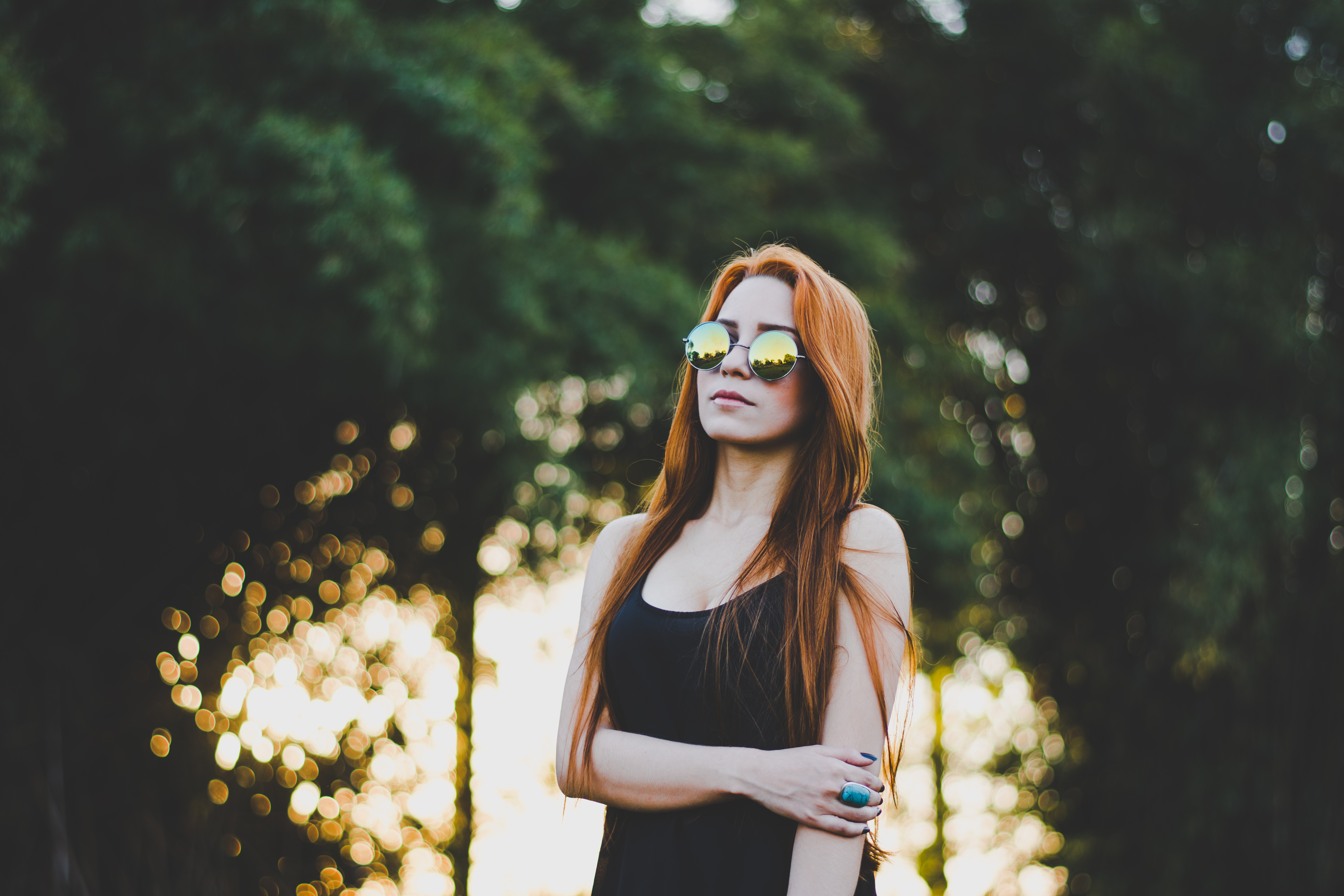 Girl with glasses · free photo
