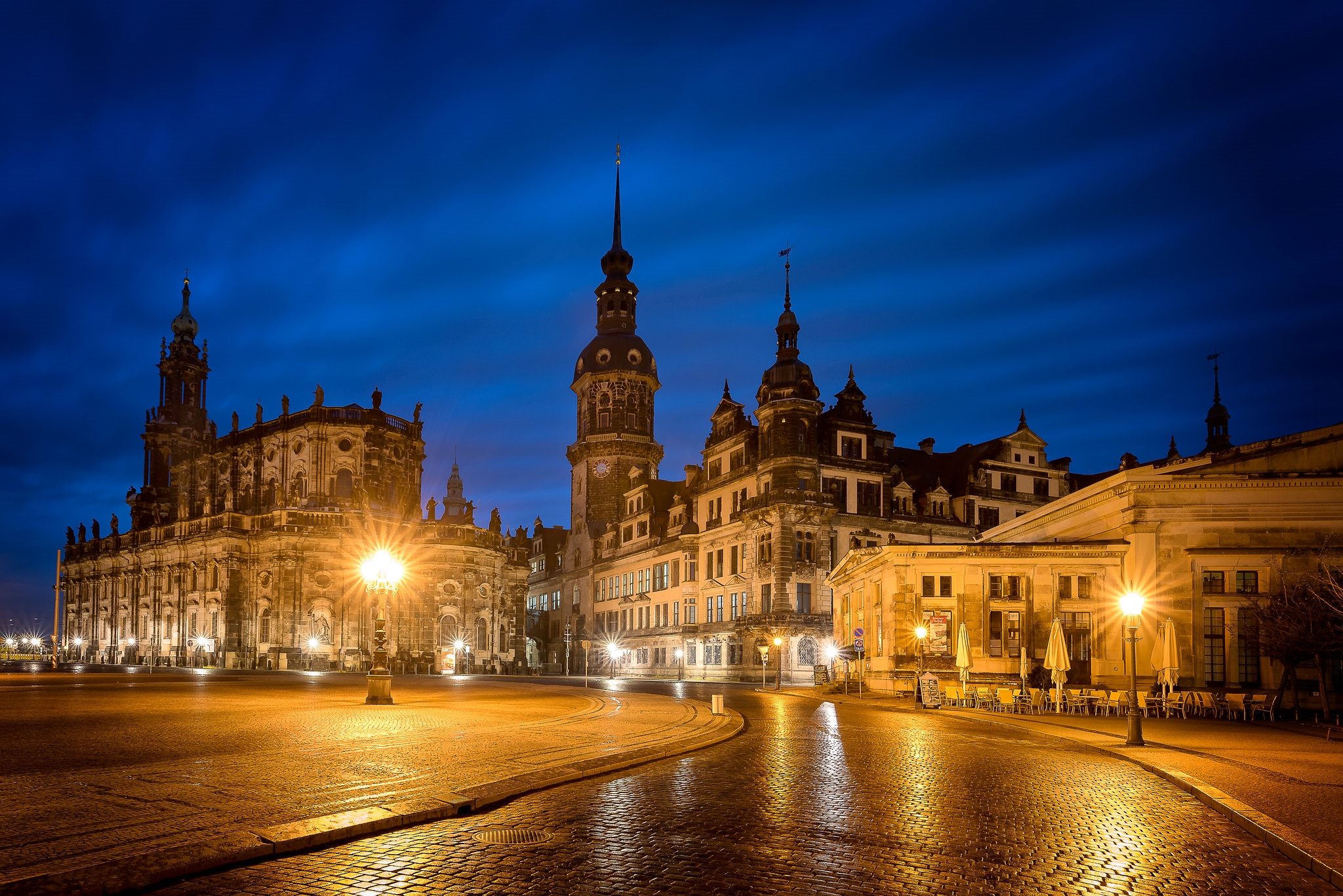Wallpapers lights buildings Dresden on the desktop