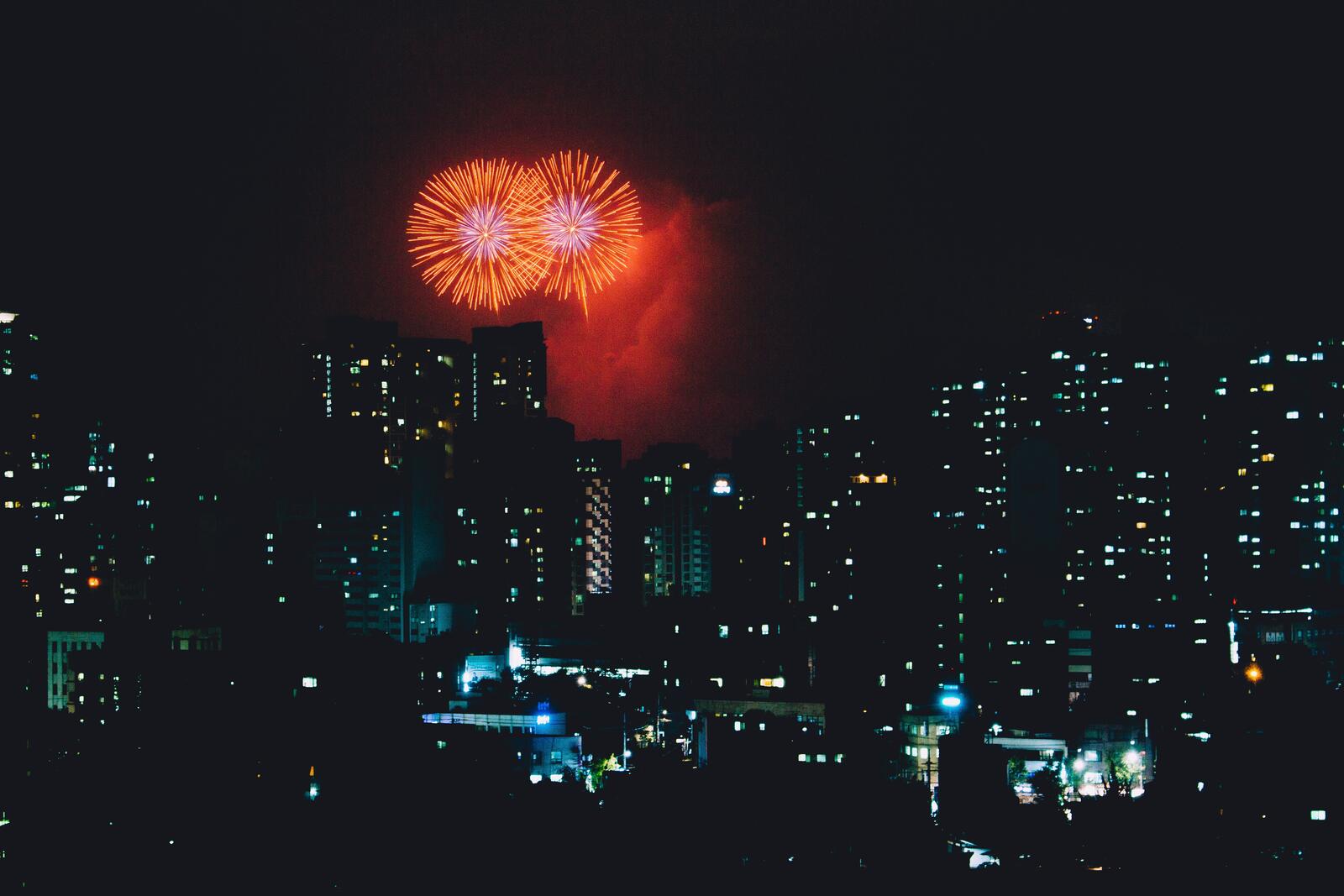 Обои city salute fireworks на рабочий стол