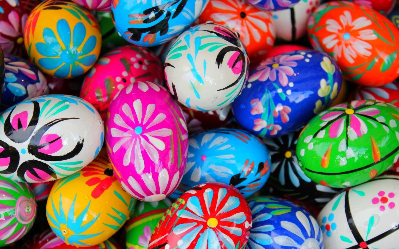 Wallpapers colored eggs a lot of eggs easter on the desktop