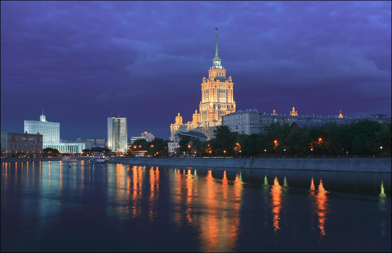 免费照片漂亮的壁纸 莫斯科，酒店雷迪森皇家酒店桌面上
