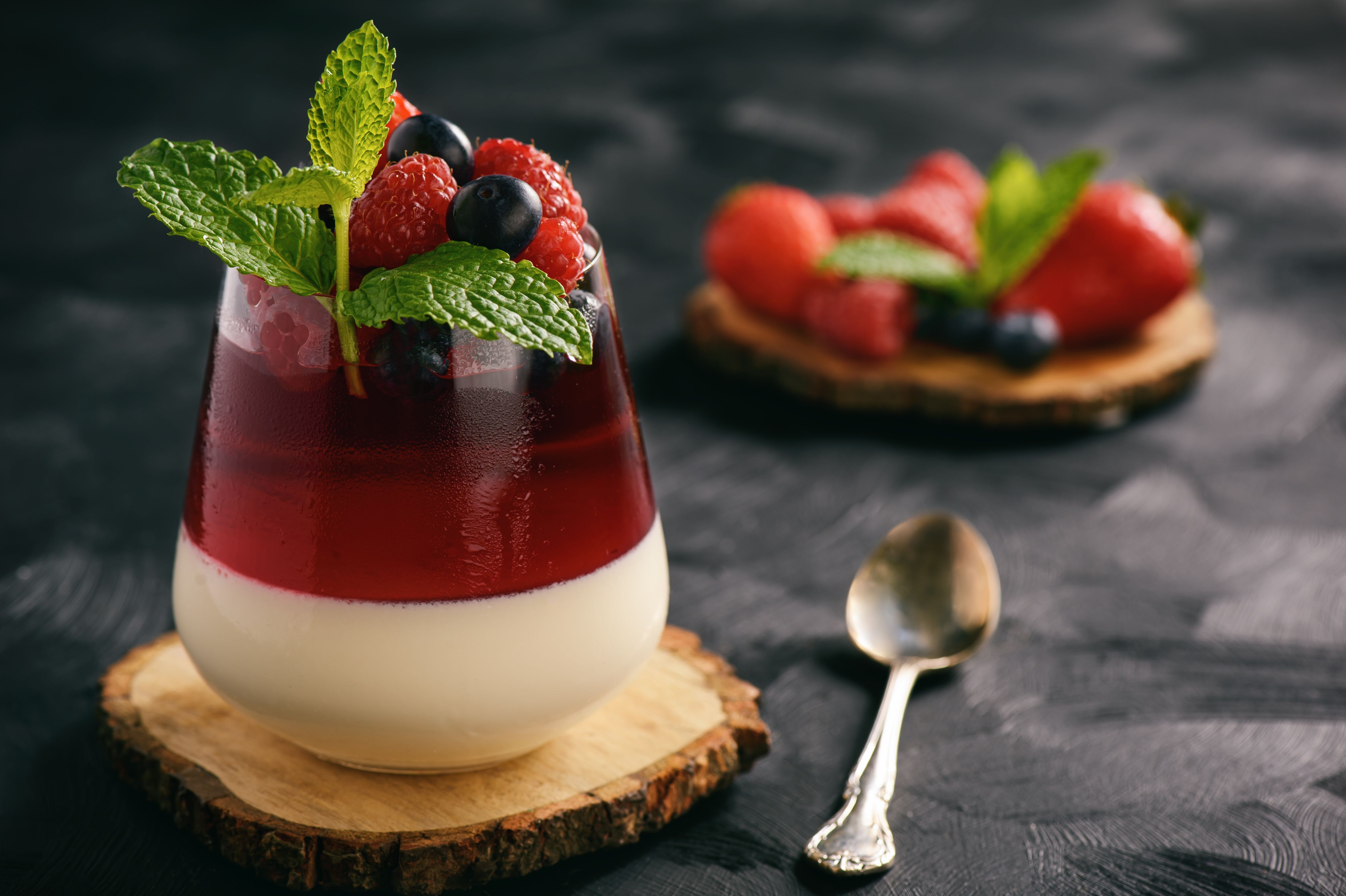 Фото бесплатно десерт, ягоды, крем
