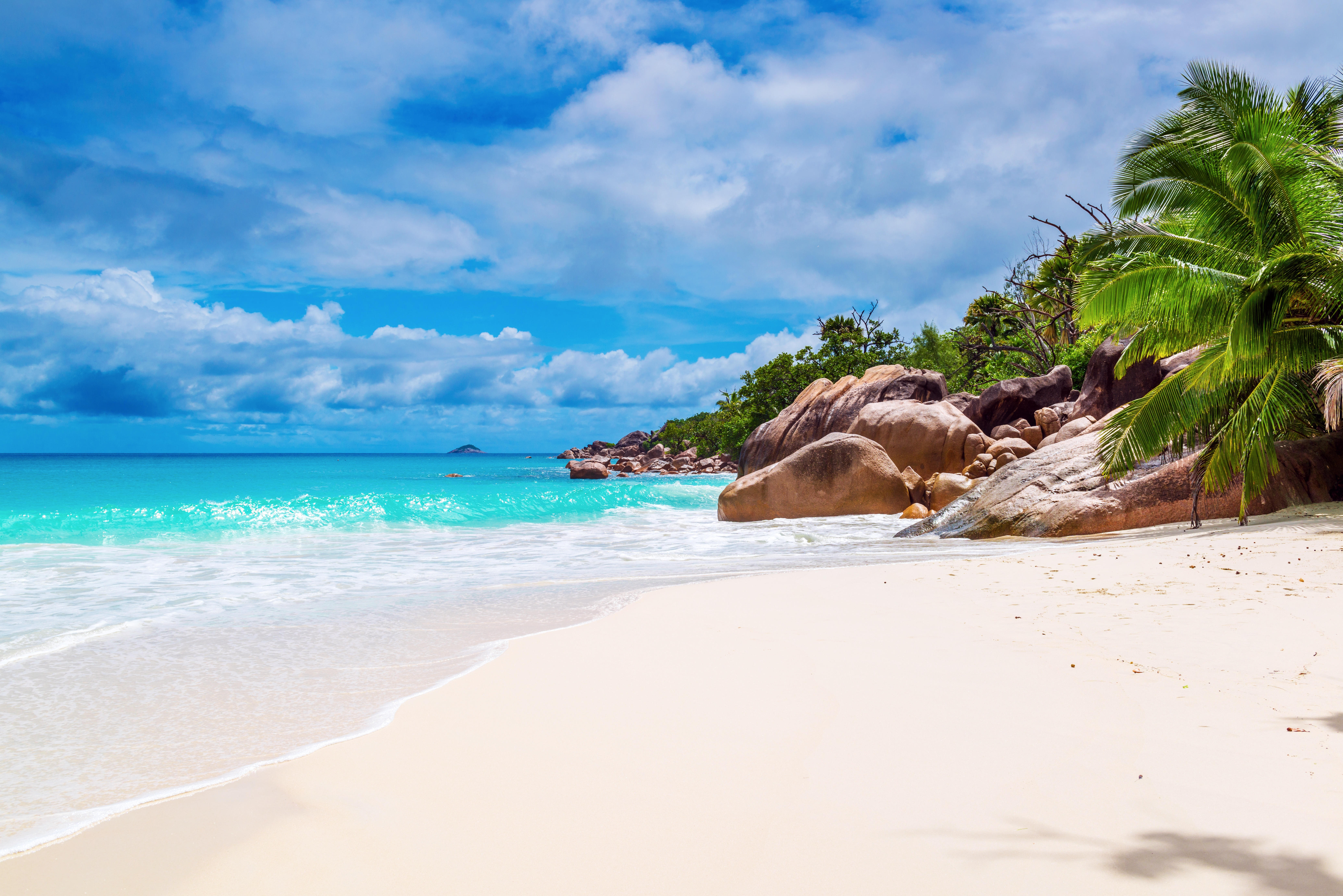 Бесплатное фото Телефон на пляж, сейшельские острова качественные обои