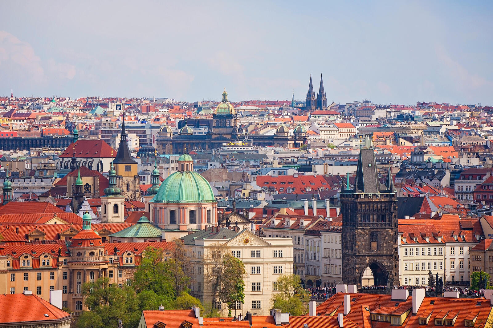Обои Прага Чешская Республика крыши домов на рабочий стол