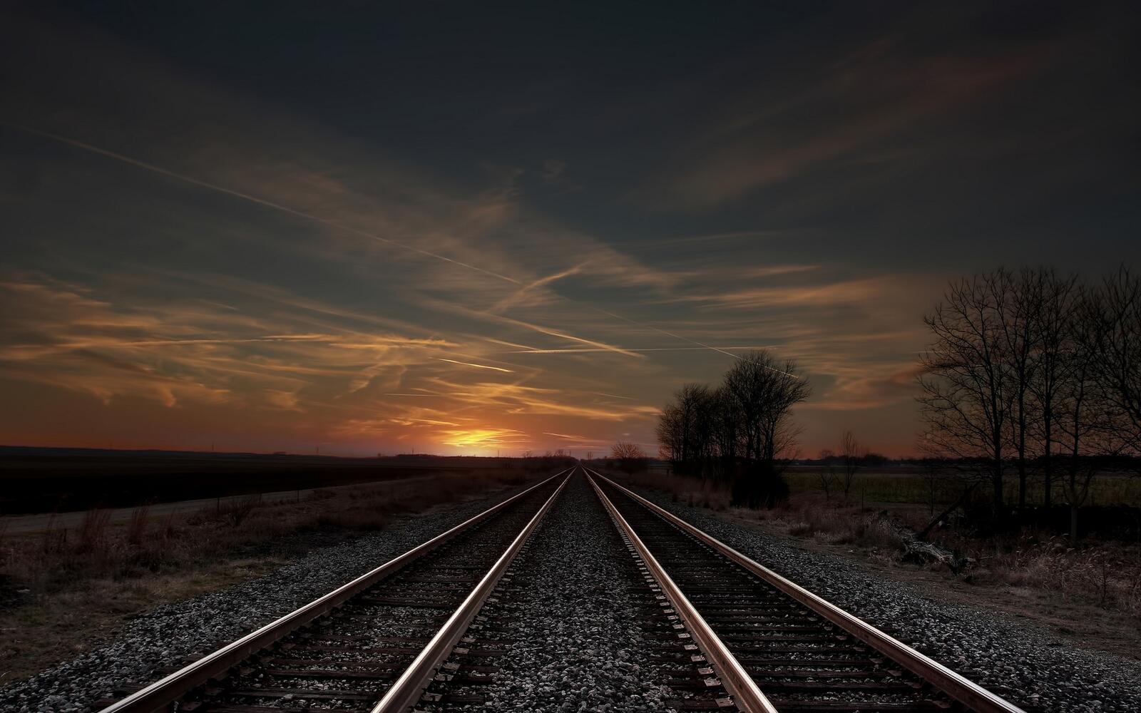 Wallpapers sunset long railway evening on the desktop