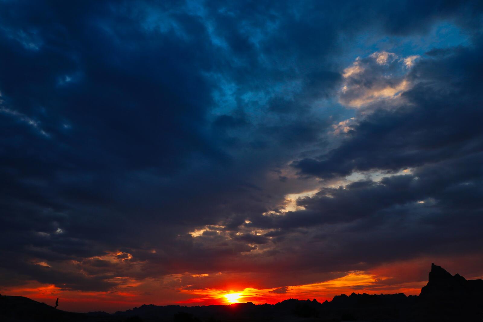 Бесплатное фото Летний закат солнца
