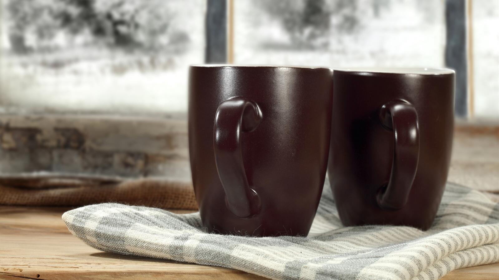 Обои полотенце коричневые чашки напитки на рабочий стол