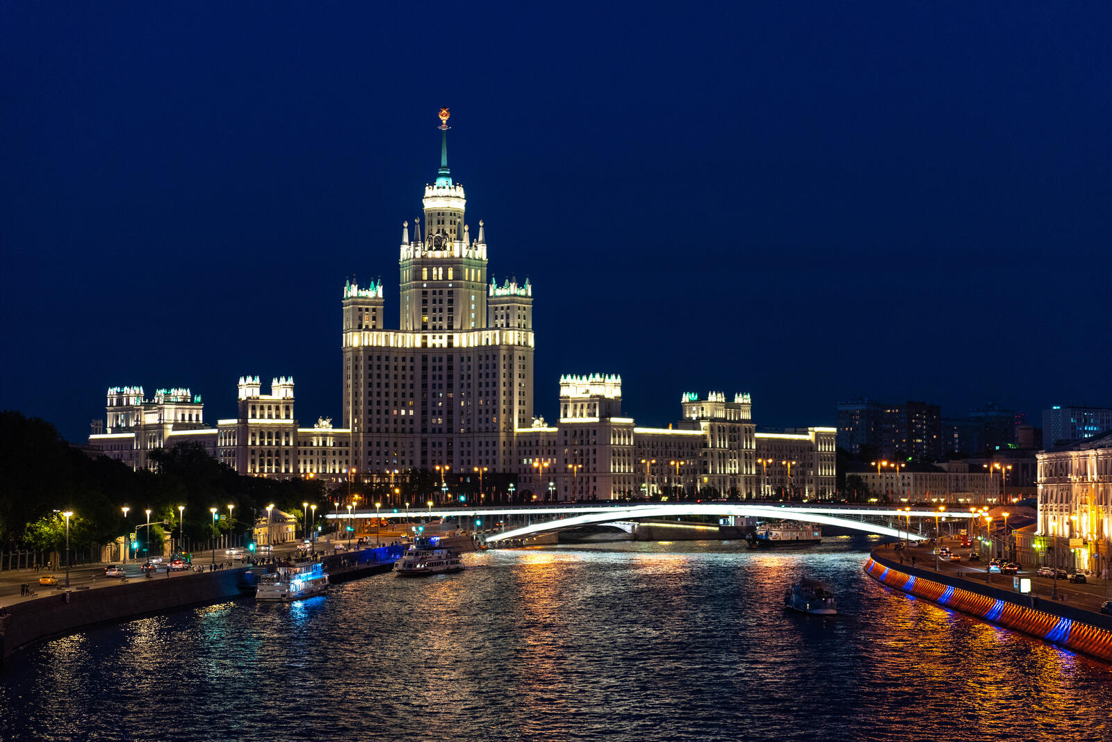 Wallpapers Residential building on Kotelnicheskaya embankment Moscow Russia on the desktop