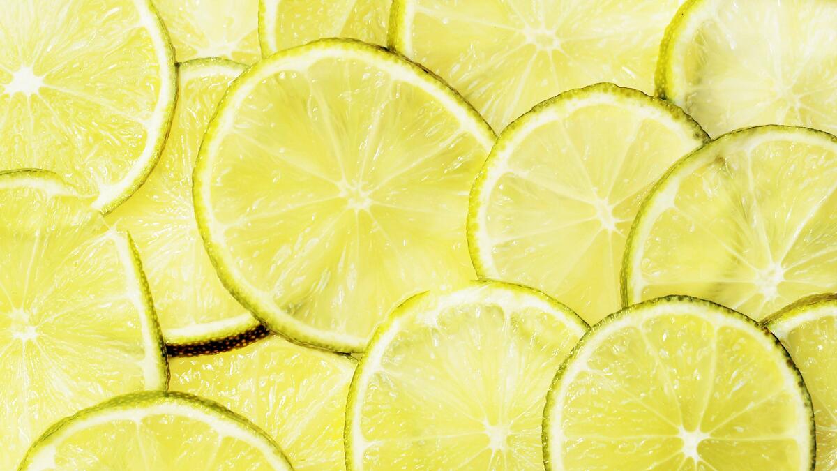 Photo lemon wedges