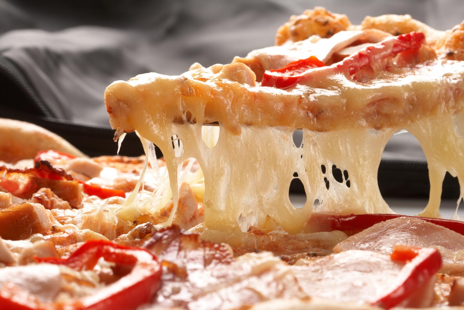 Wallpapers pizza melts cheese on the desktop