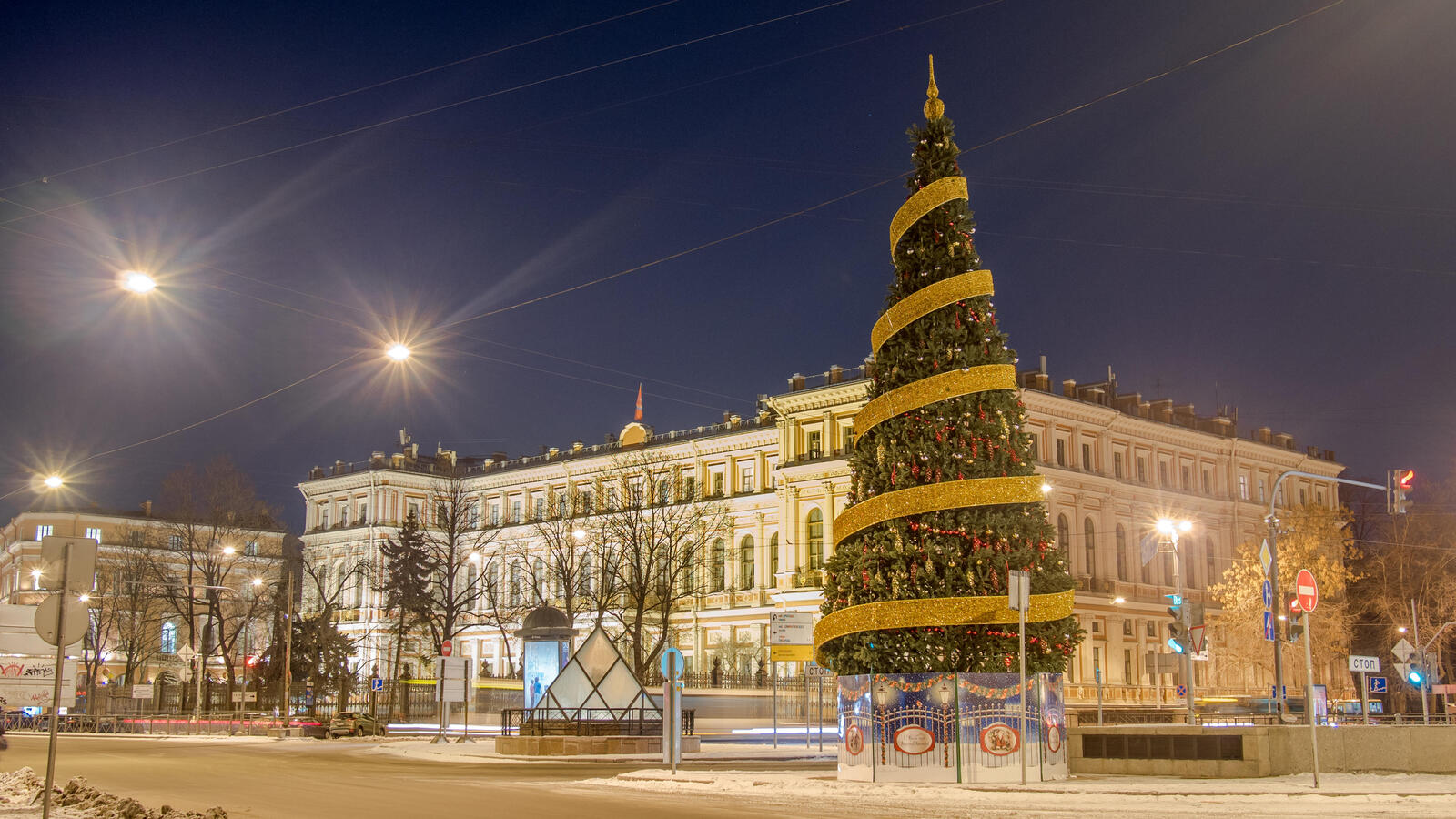 桌面上的壁纸圣彼得堡尼科拉耶夫宫 圣诞树 照明