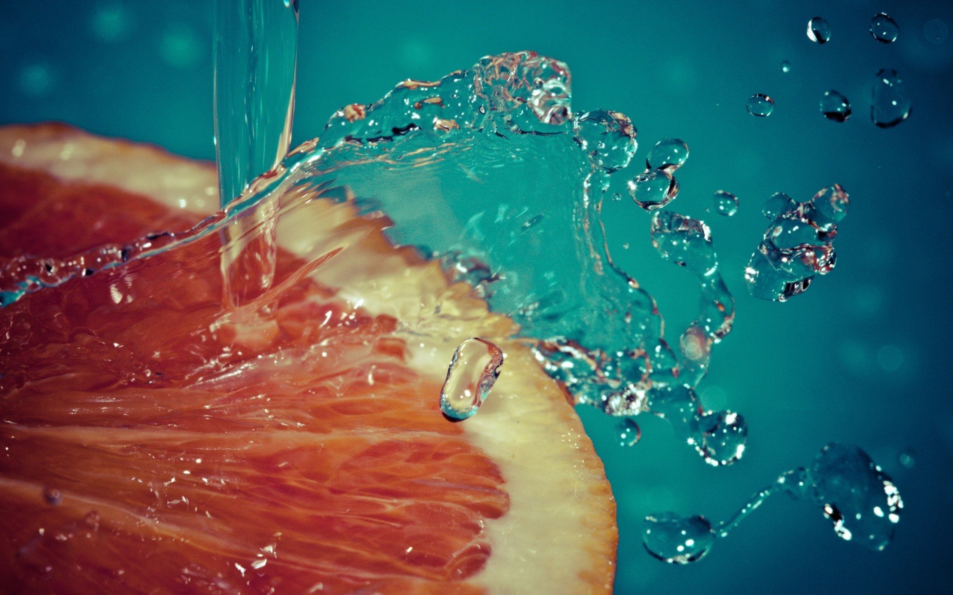 Фото фрукты, жидкости, апельсиновый фрукт, вода, капли воды, макро - бесплатные картинки на Fonwall
