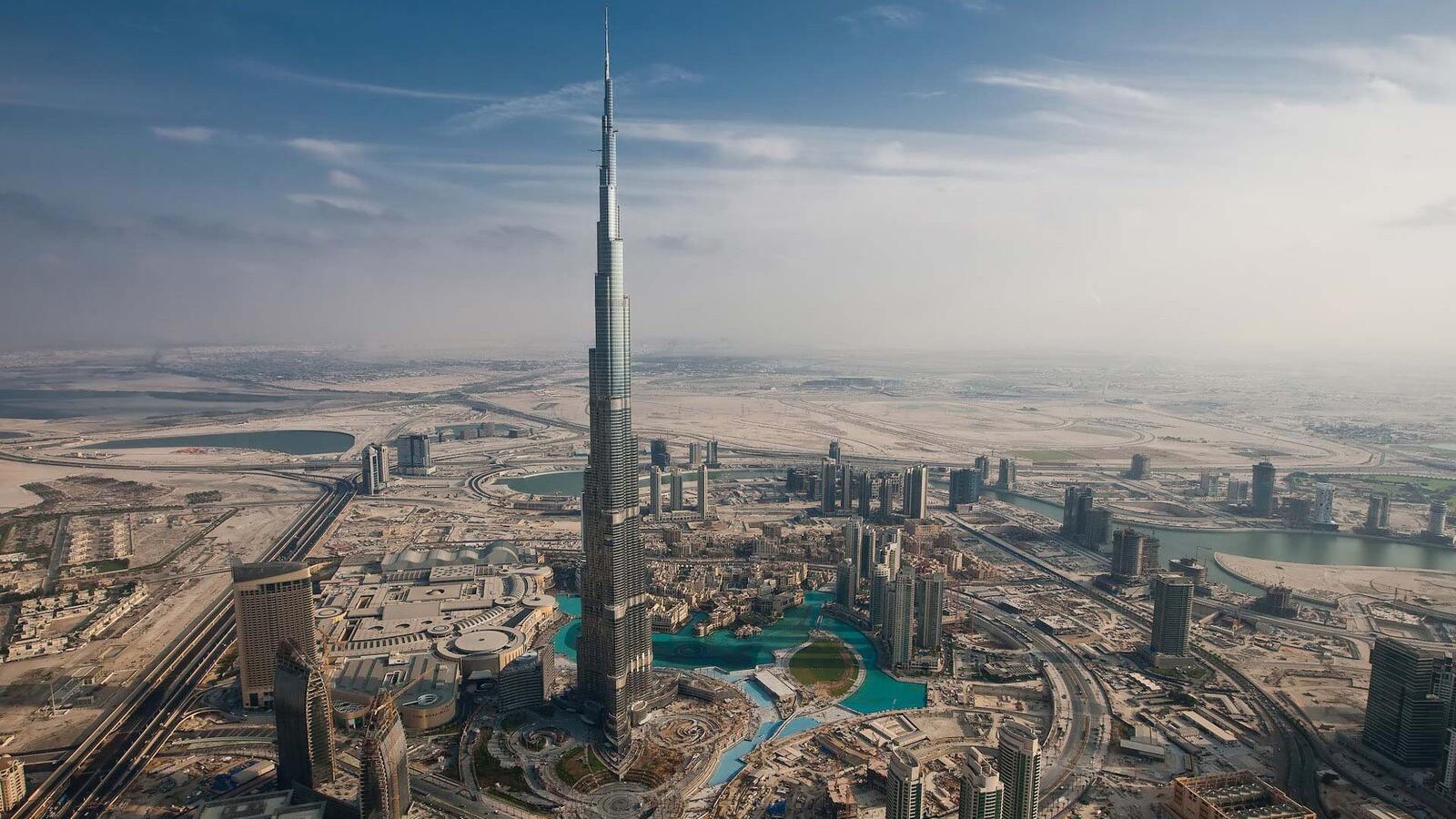 Обои Бурдж-Халифа Дубай городской пейзаж на рабочий стол
