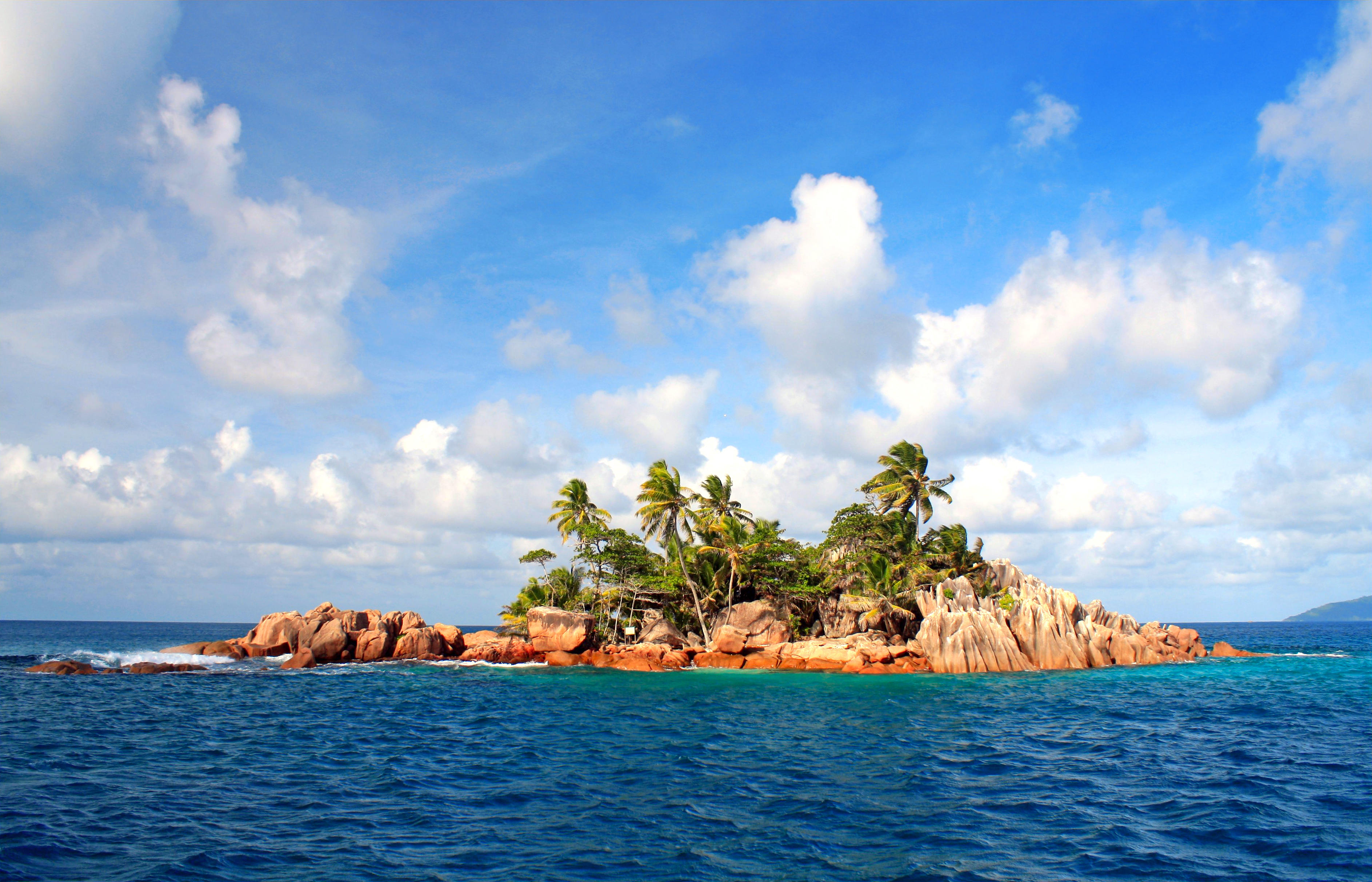 Wallpapers island Seychelles sea on the desktop