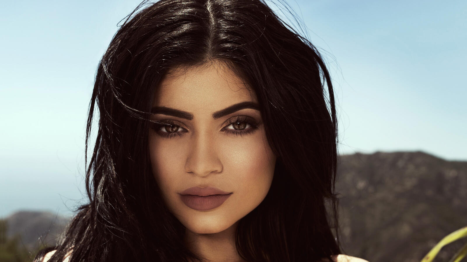 Wallpapers photoshoot model Kylie Jenner on the desktop